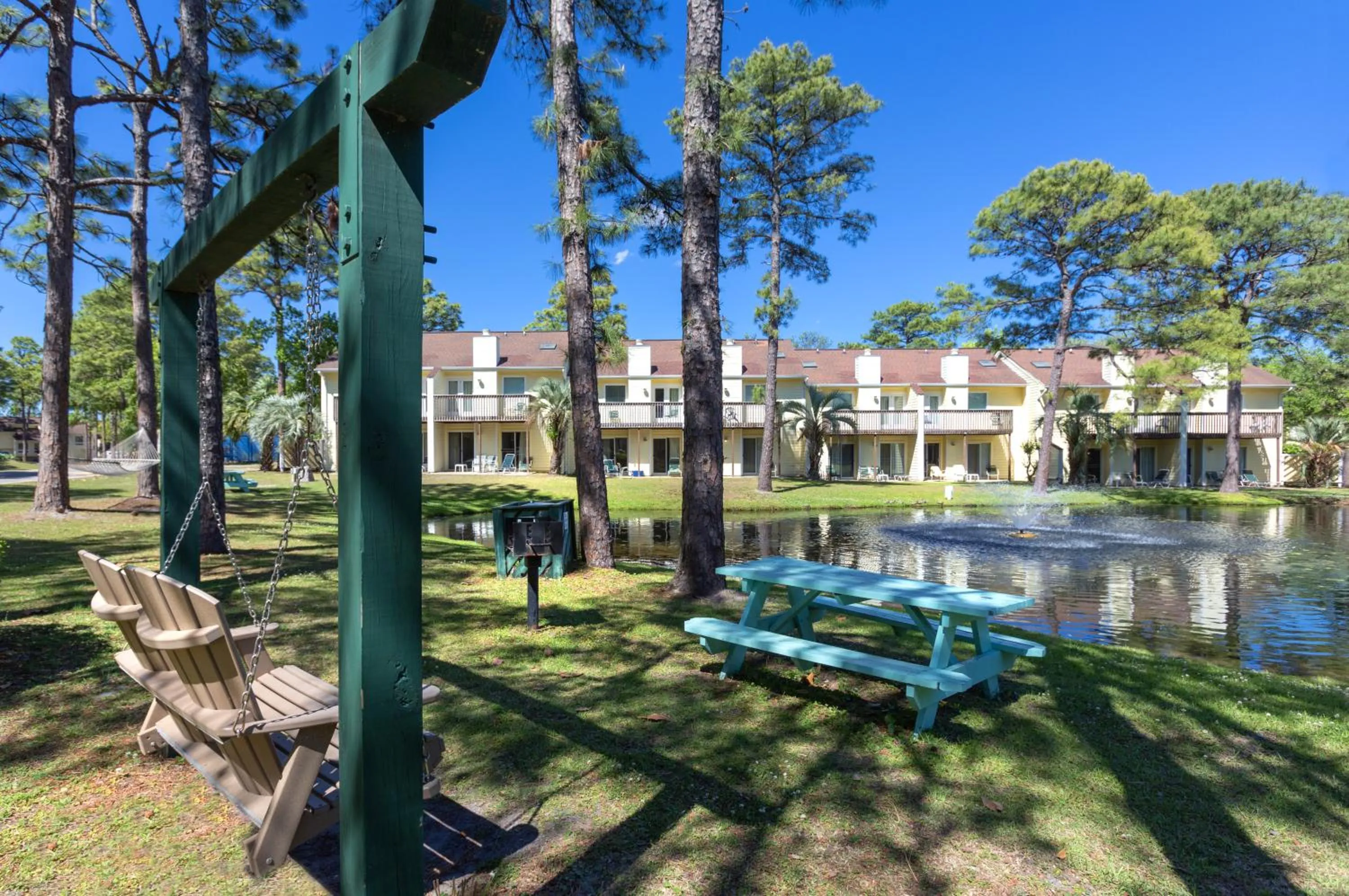 Lake view in The Links