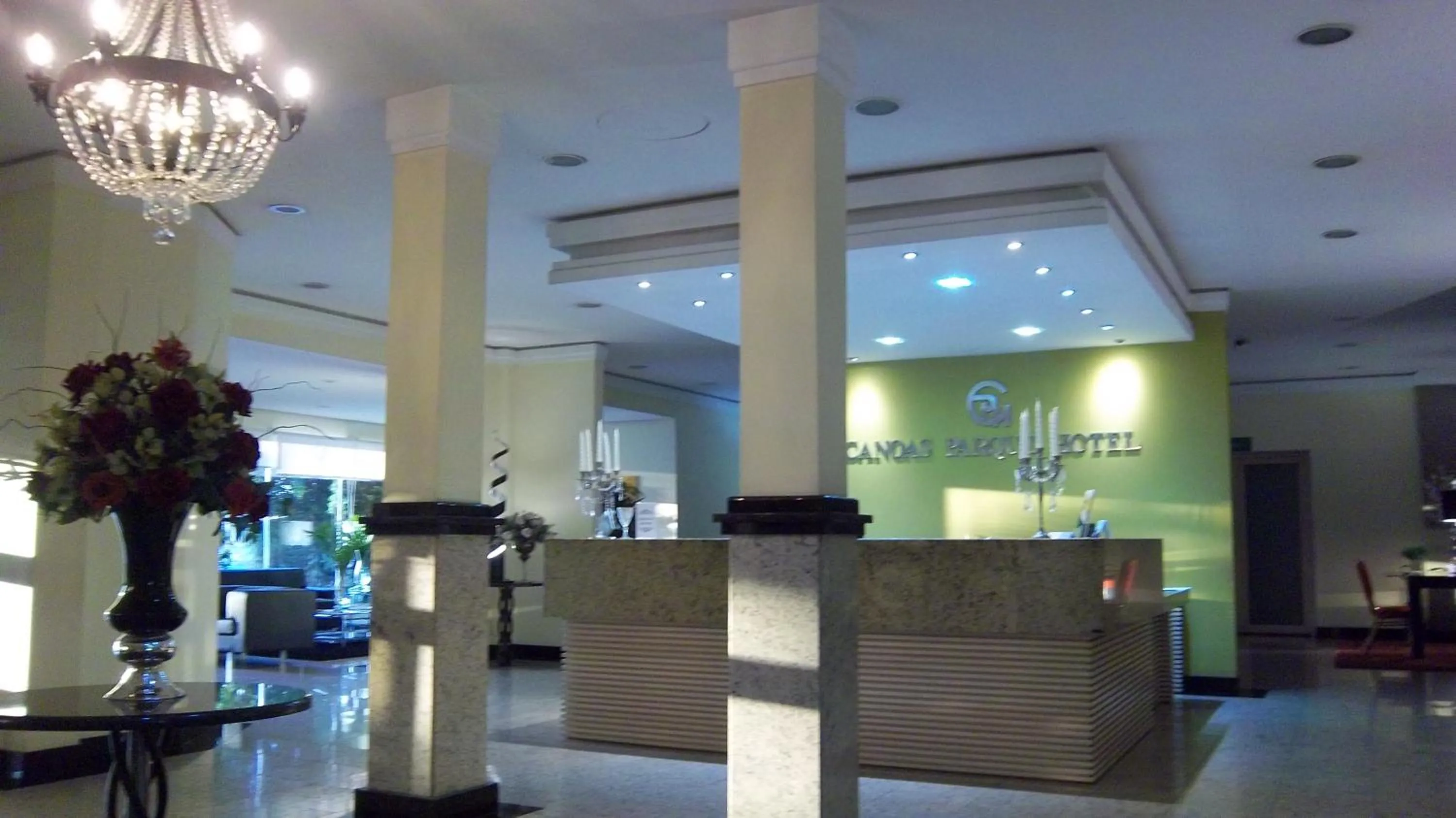 Lobby or reception in Canoas Parque Hotel