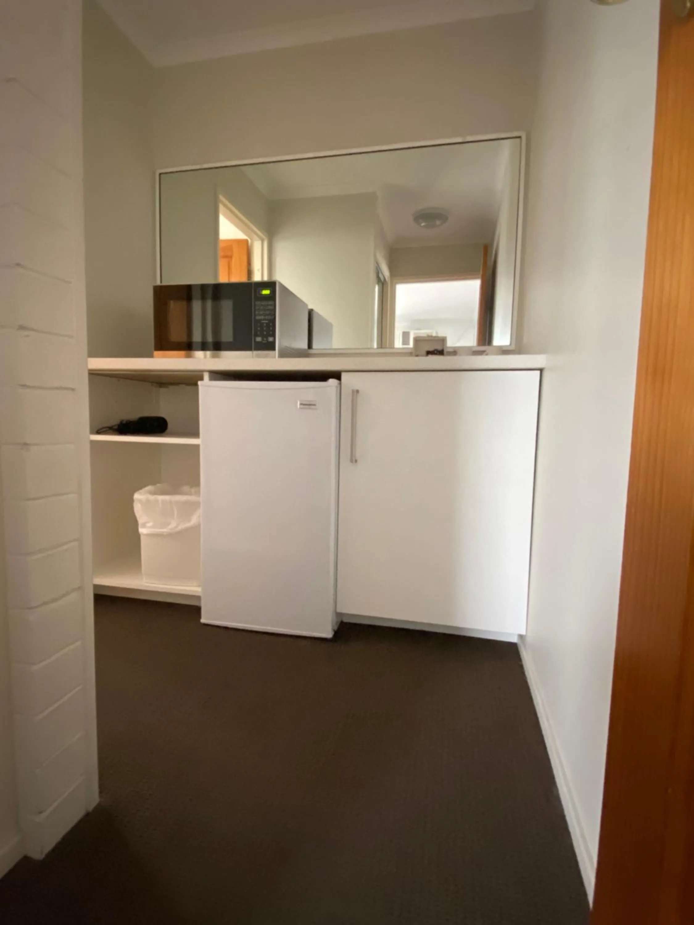 Top of the Town Motor Inn