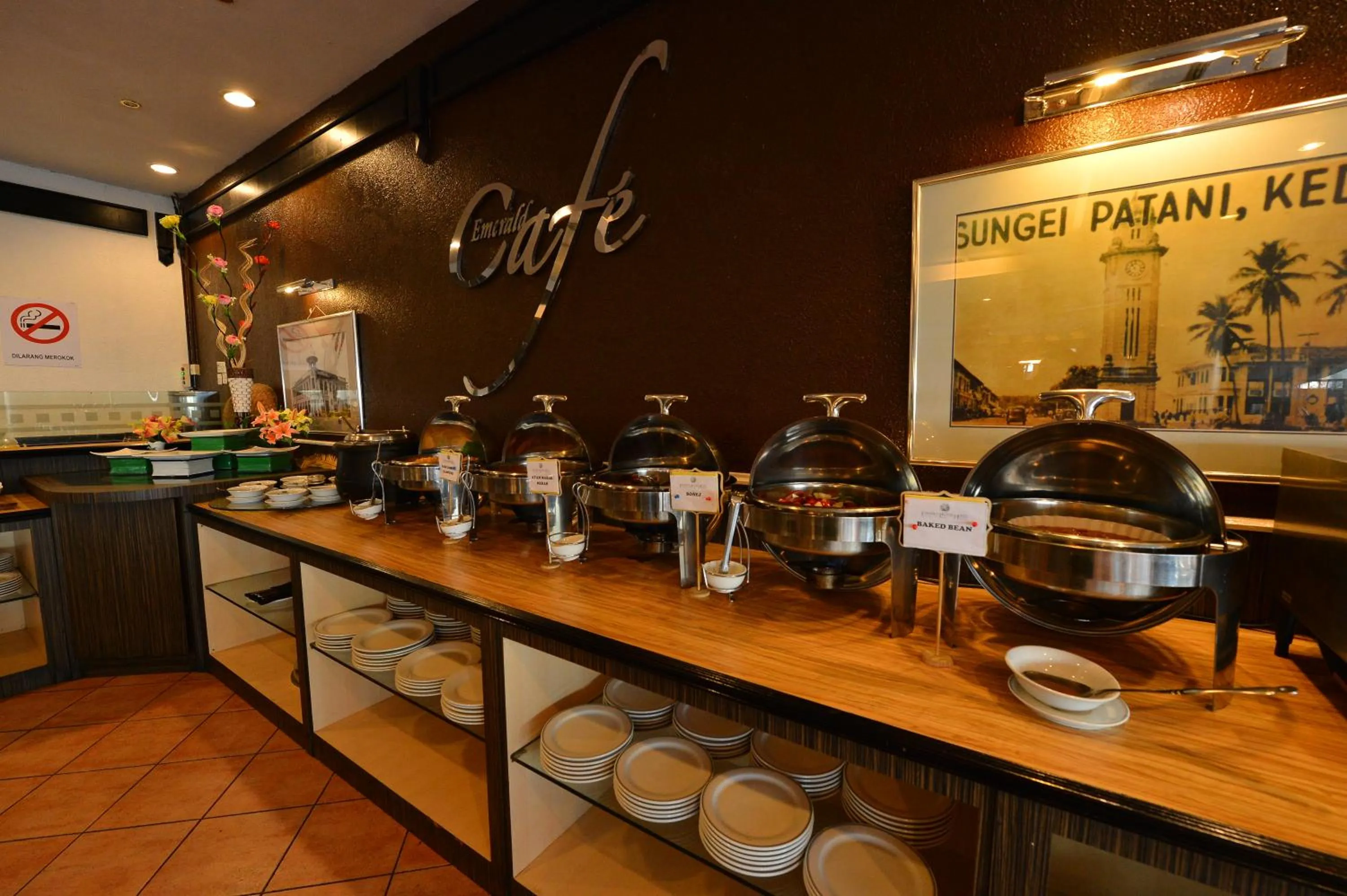 Emerald Puteri Hotel