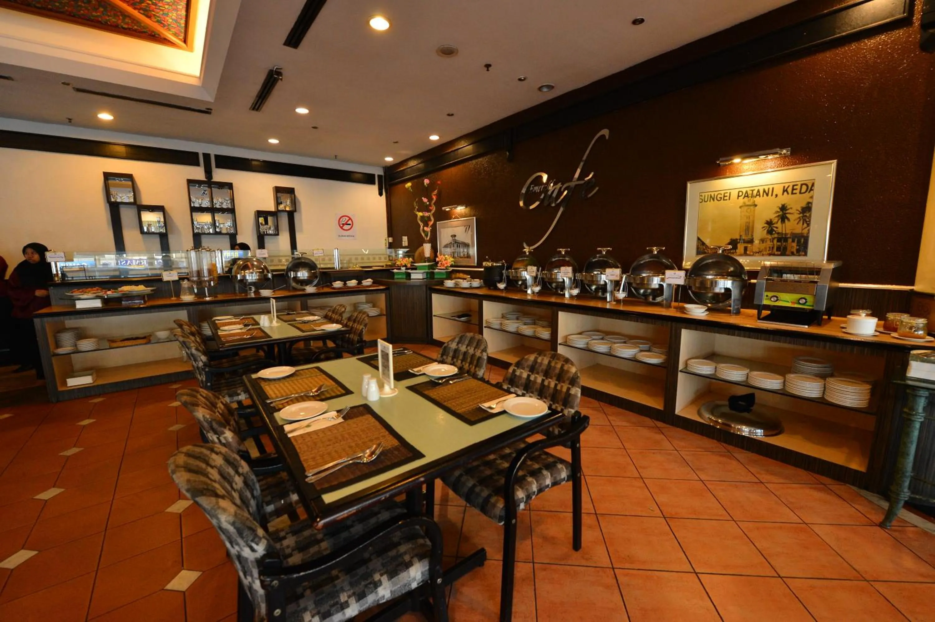 Breakfast in Emerald Puteri Hotel