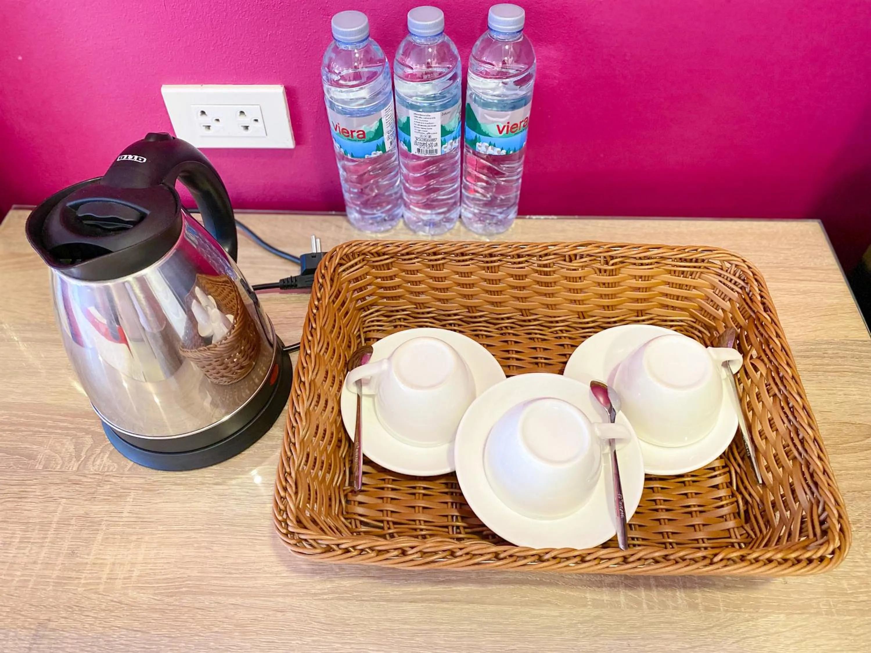 Coffee/tea facilities in tt Residence