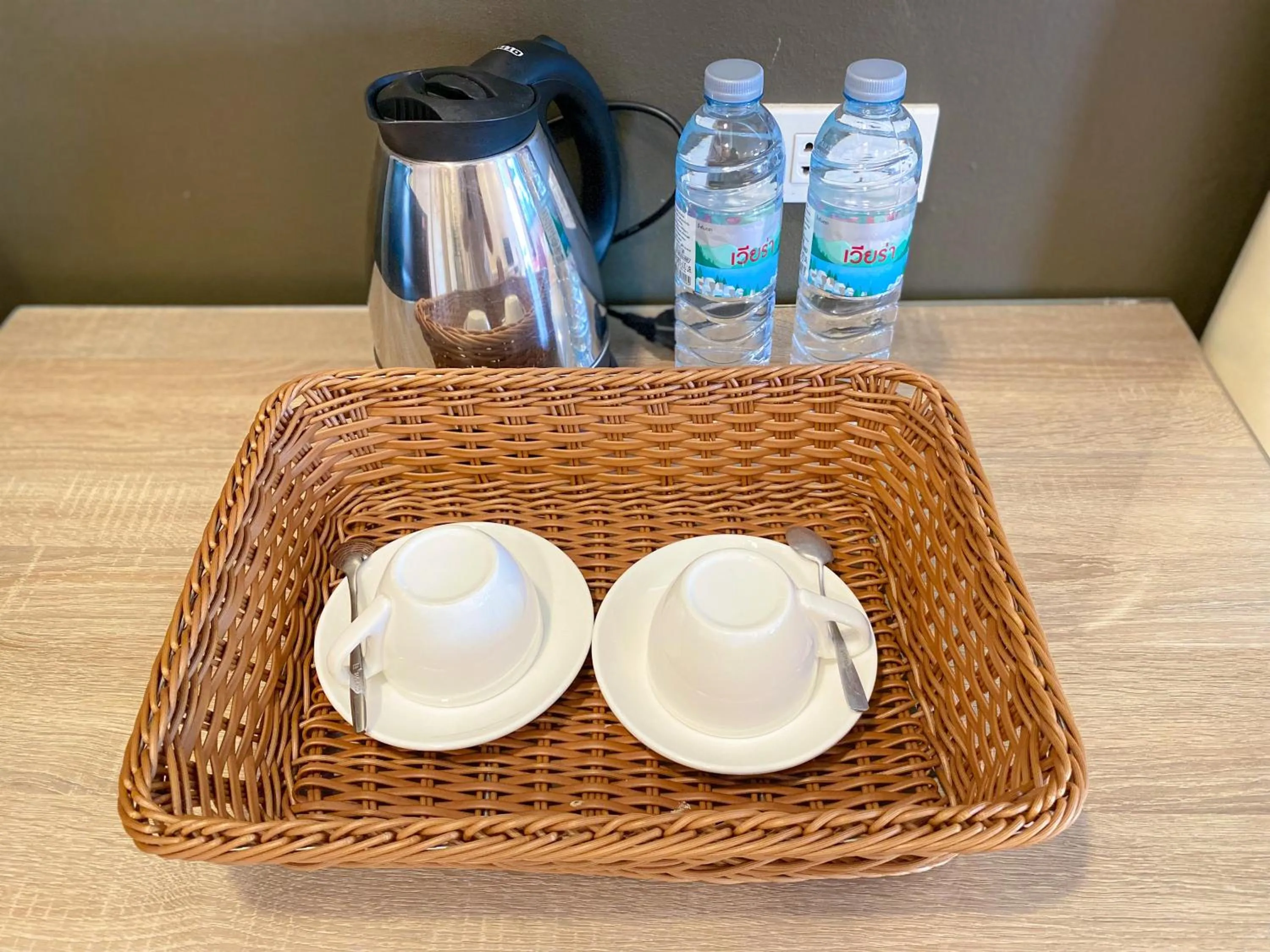 Coffee/tea facilities in tt Residence
