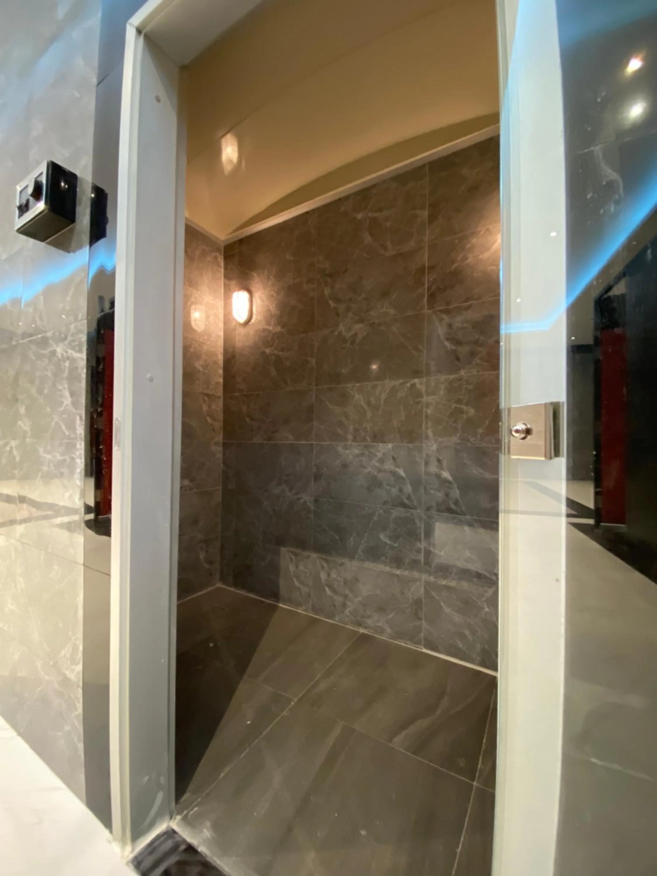 Spa and wellness centre/facilities in tt Residence