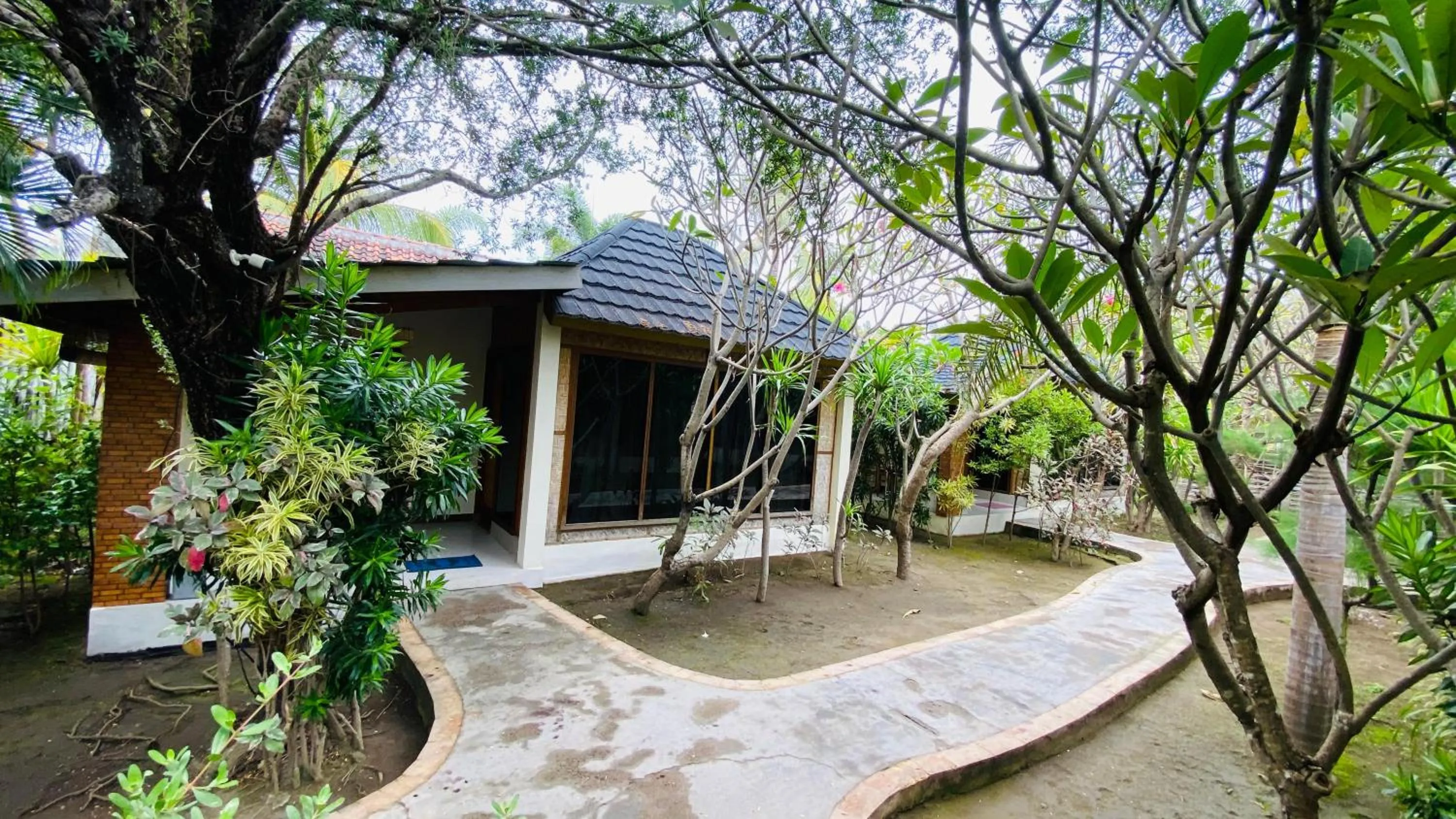 Balcony/Terrace in Balenta Bungalow Gili Trawangan