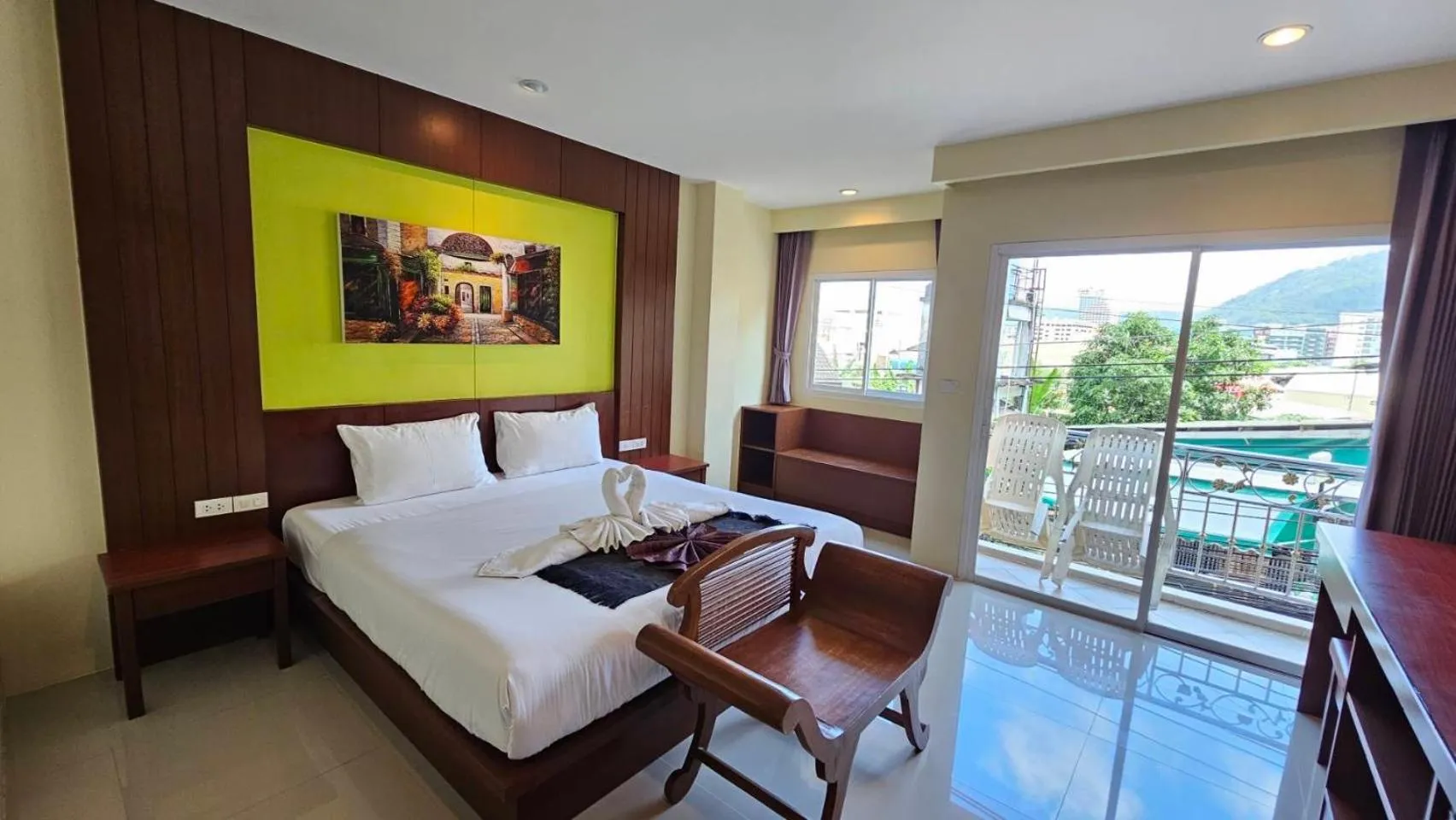 Bed in Baan Sudarat Hotel