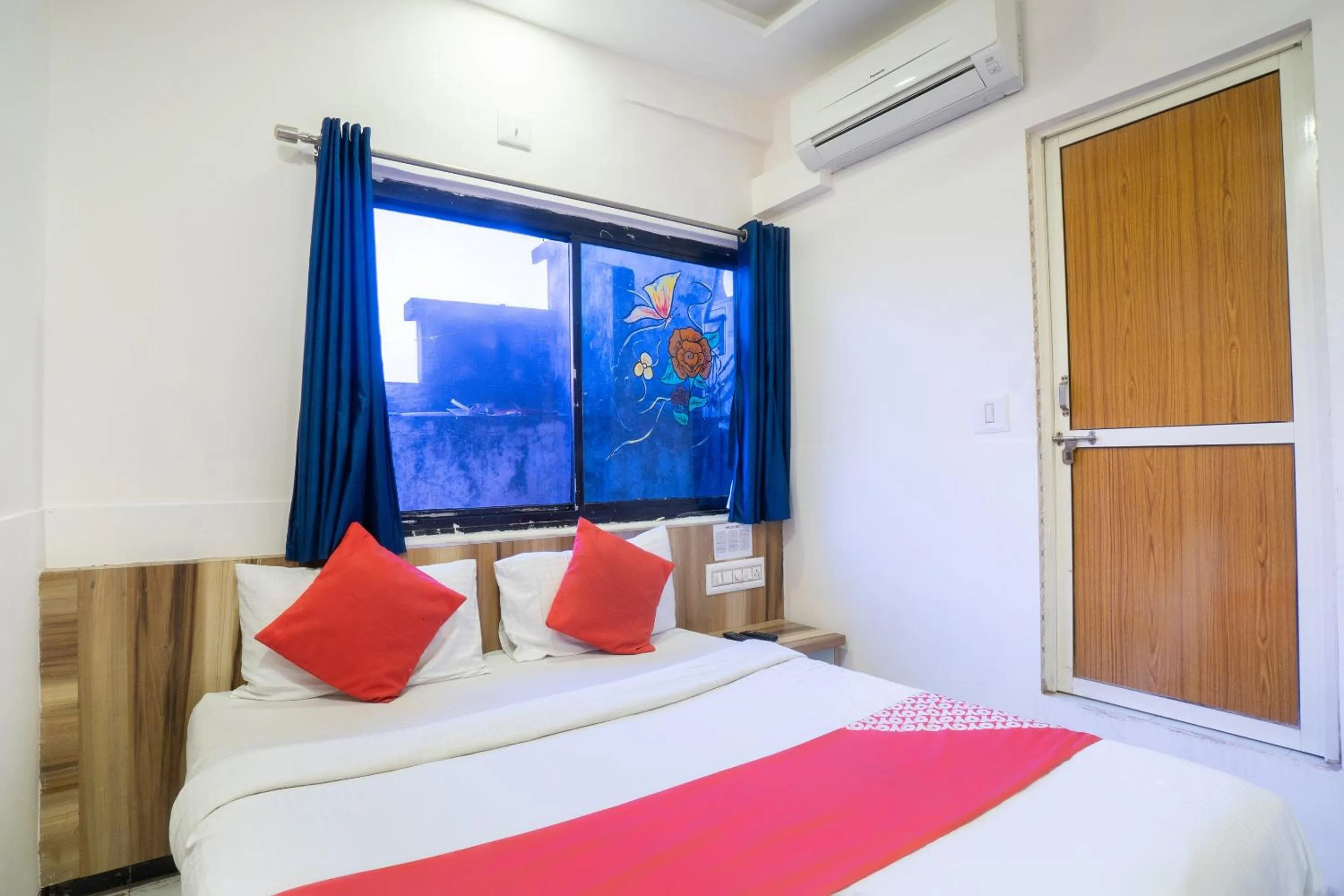 Bedroom in Hotel O Swell