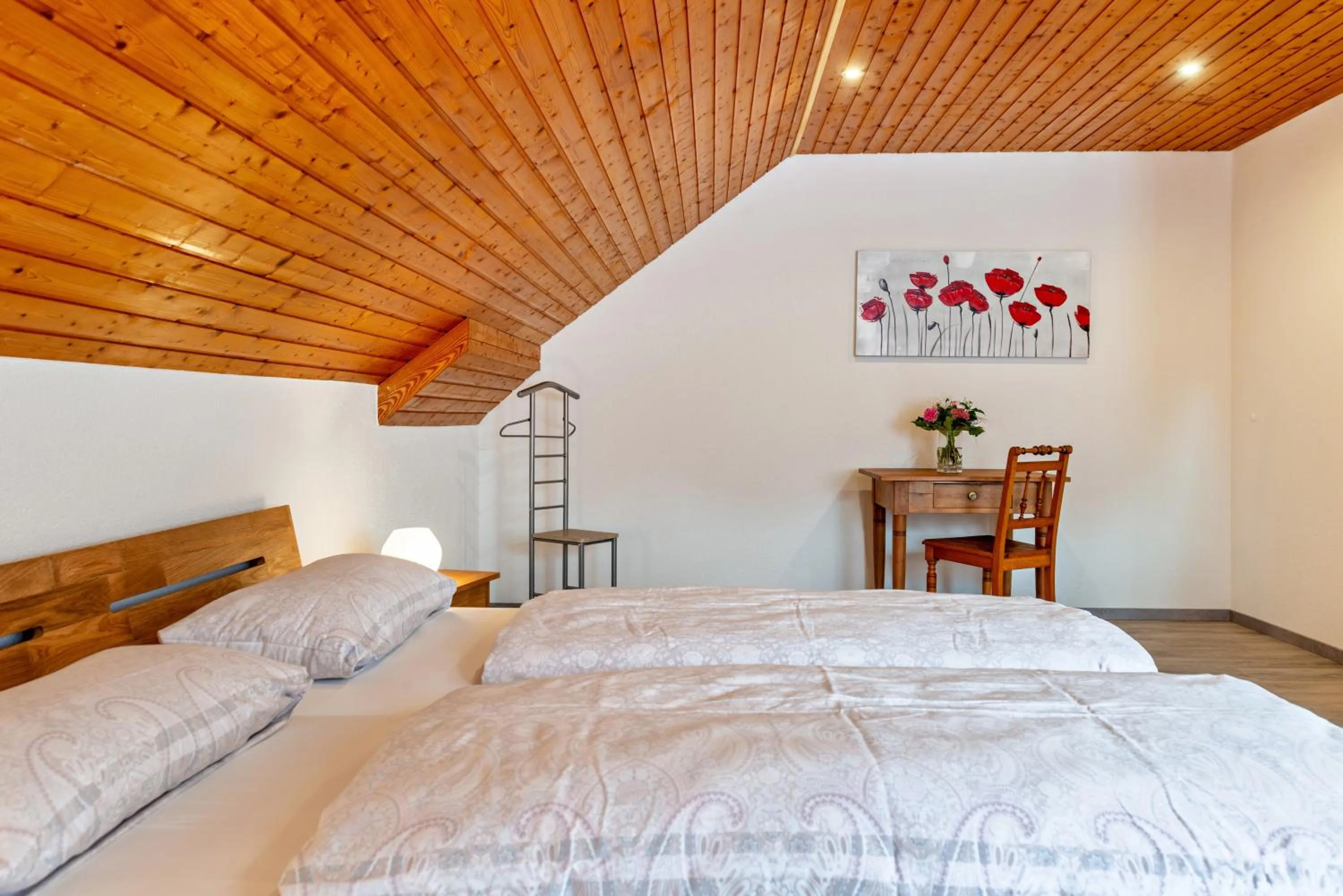Property building, Bed in Jeglehof