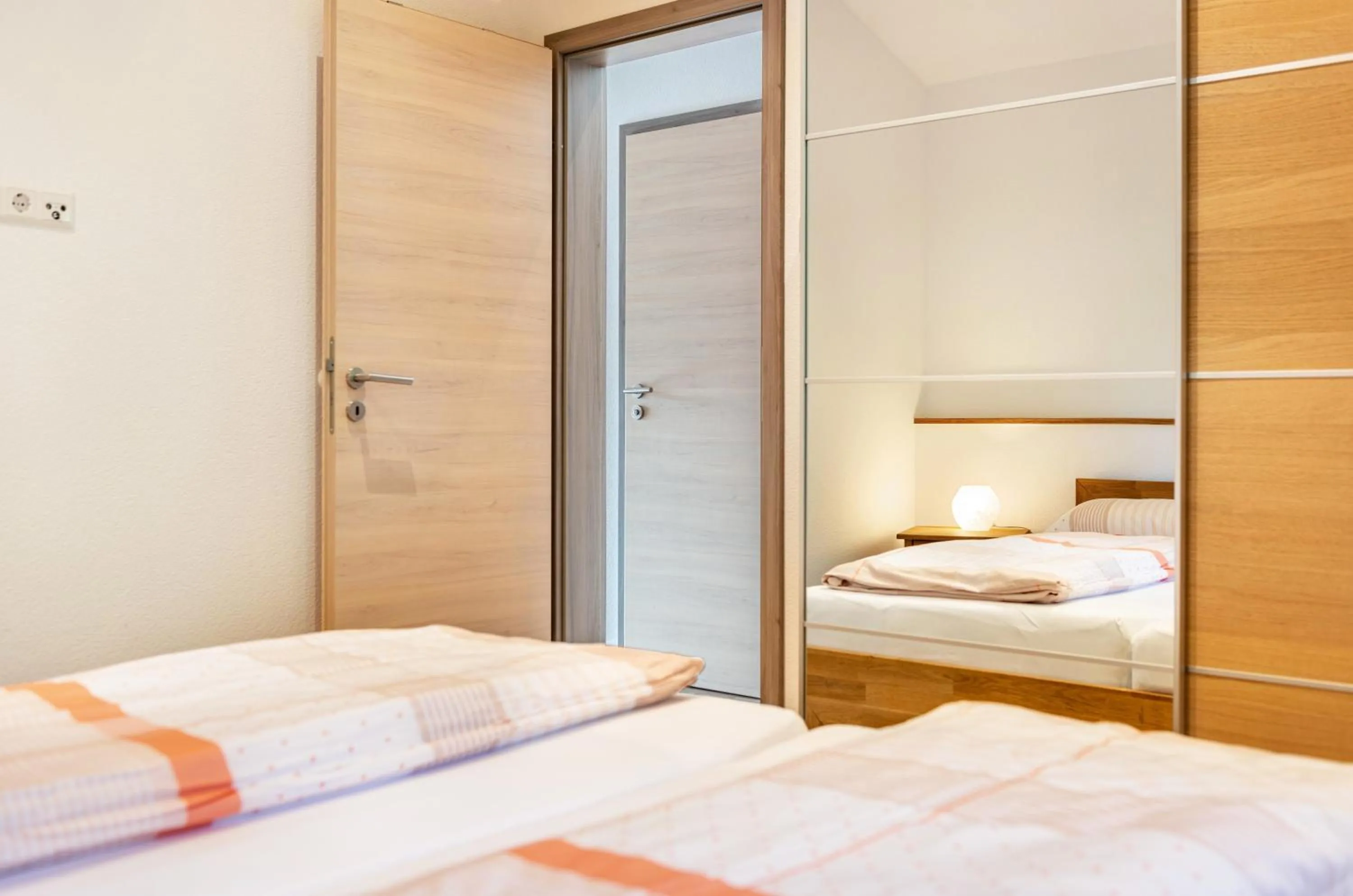 Property building, Bed in Jeglehof