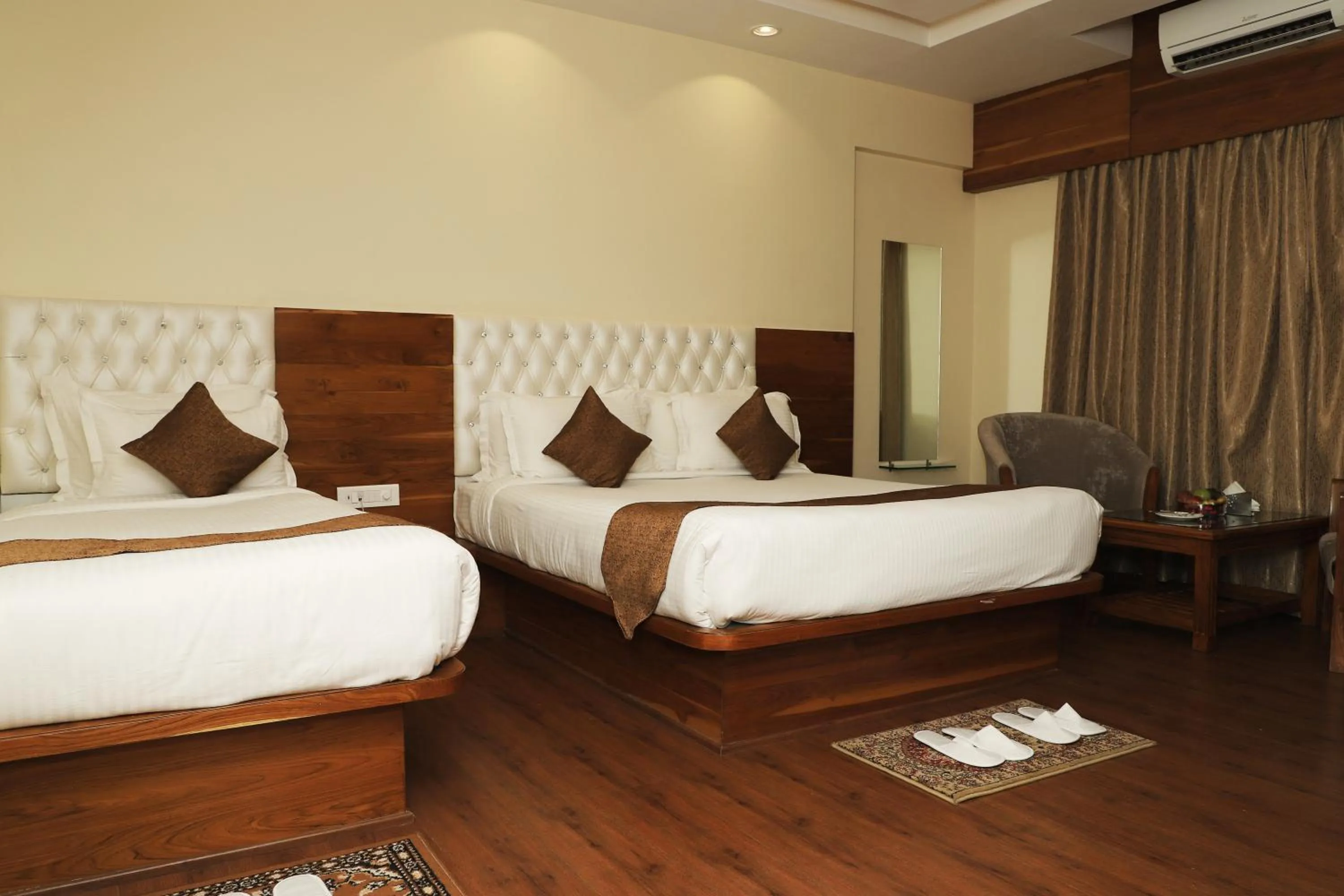 Bedroom, Bed in Sai Neem Tree Hotel