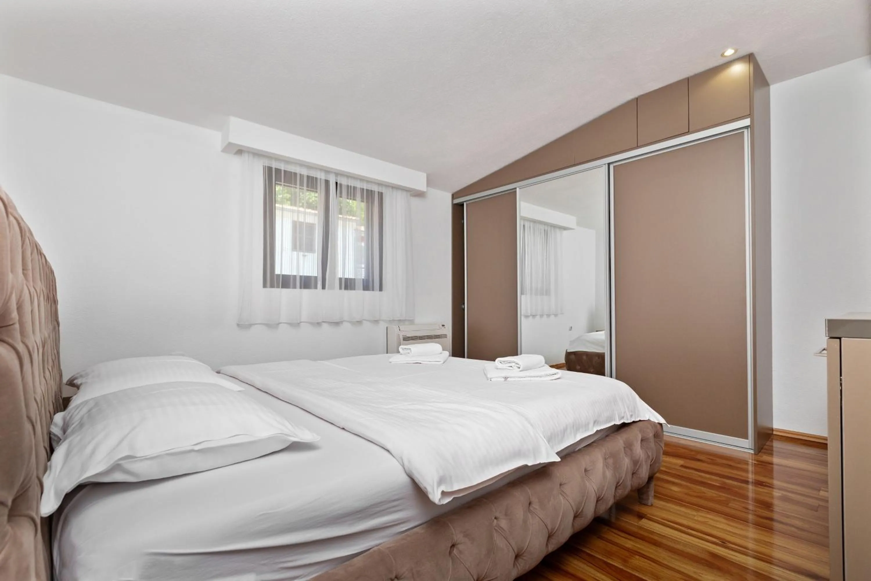 Bed in Apartments Dončić