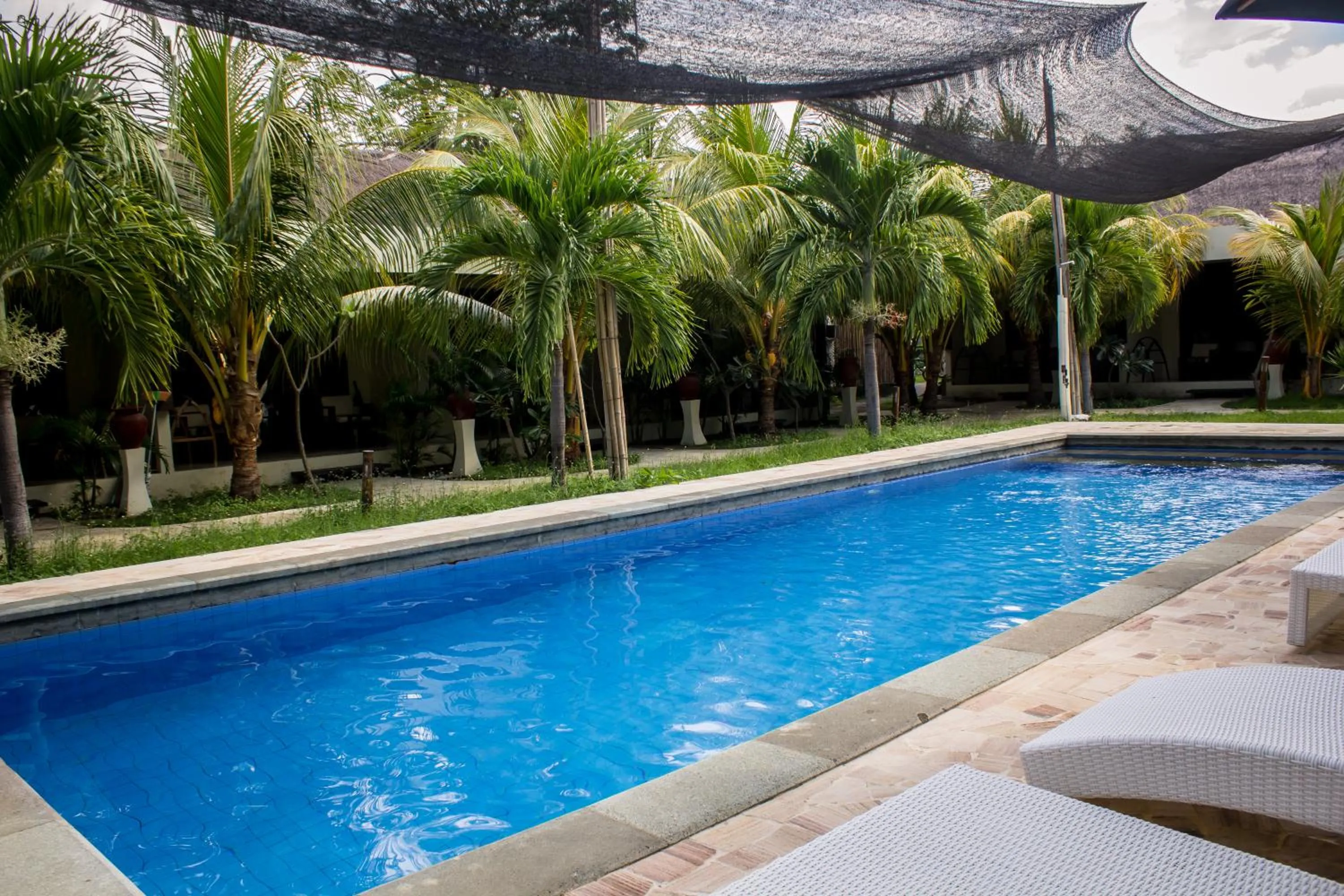 Swimming pool in Kaluku Gili Resort