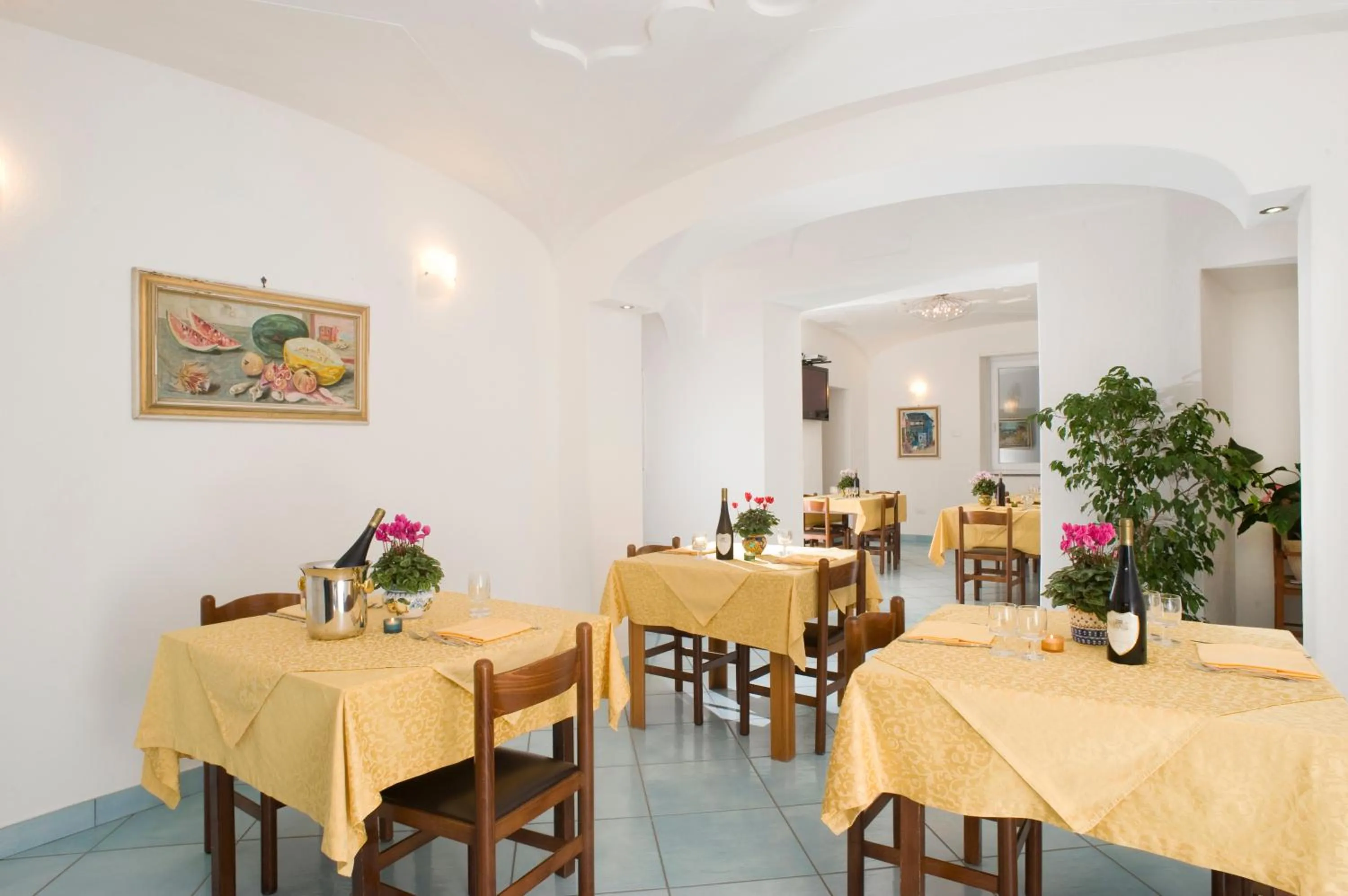 Restaurant/places to eat in Hotel & Residence Matarese