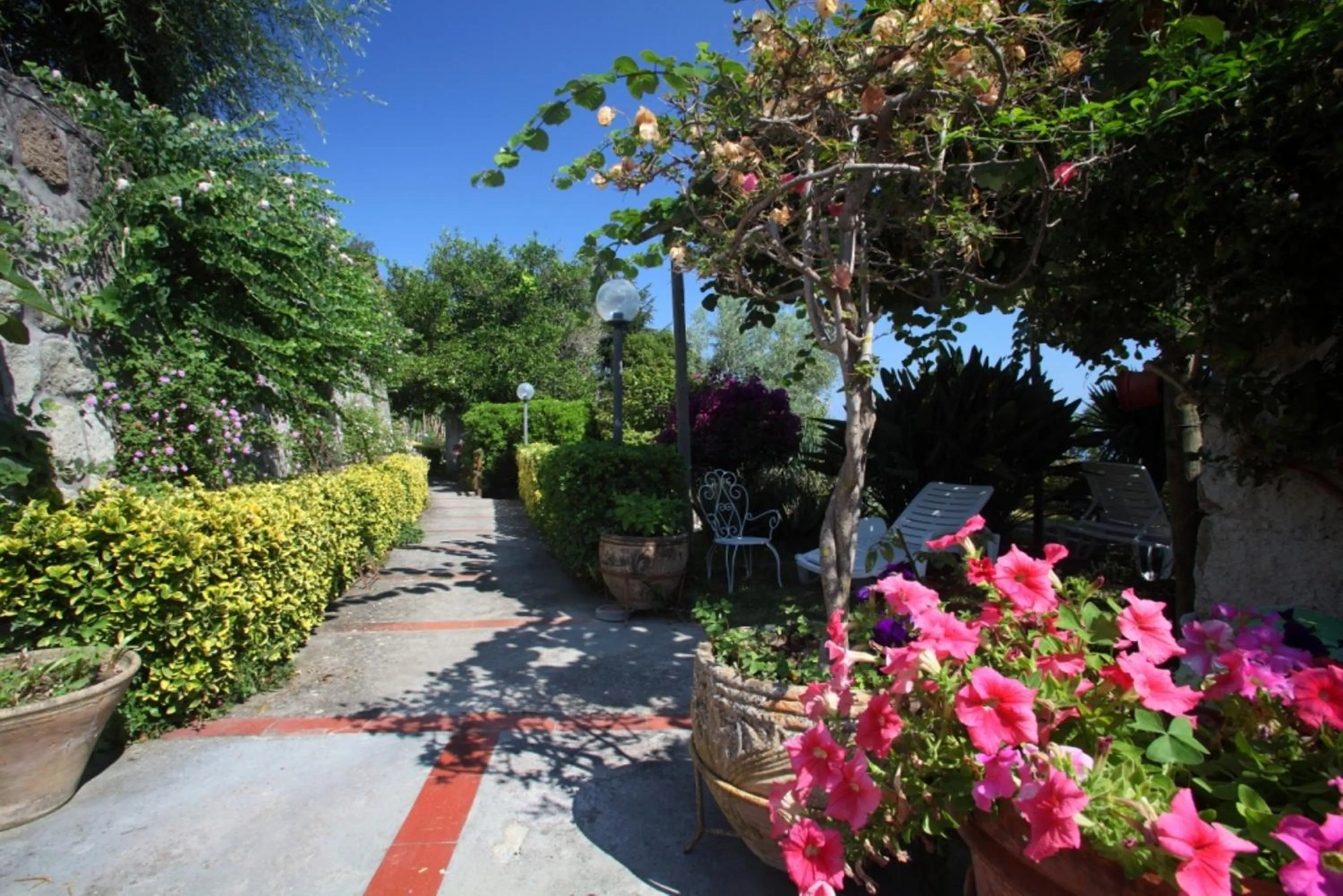 Garden in Hotel & Residence Matarese