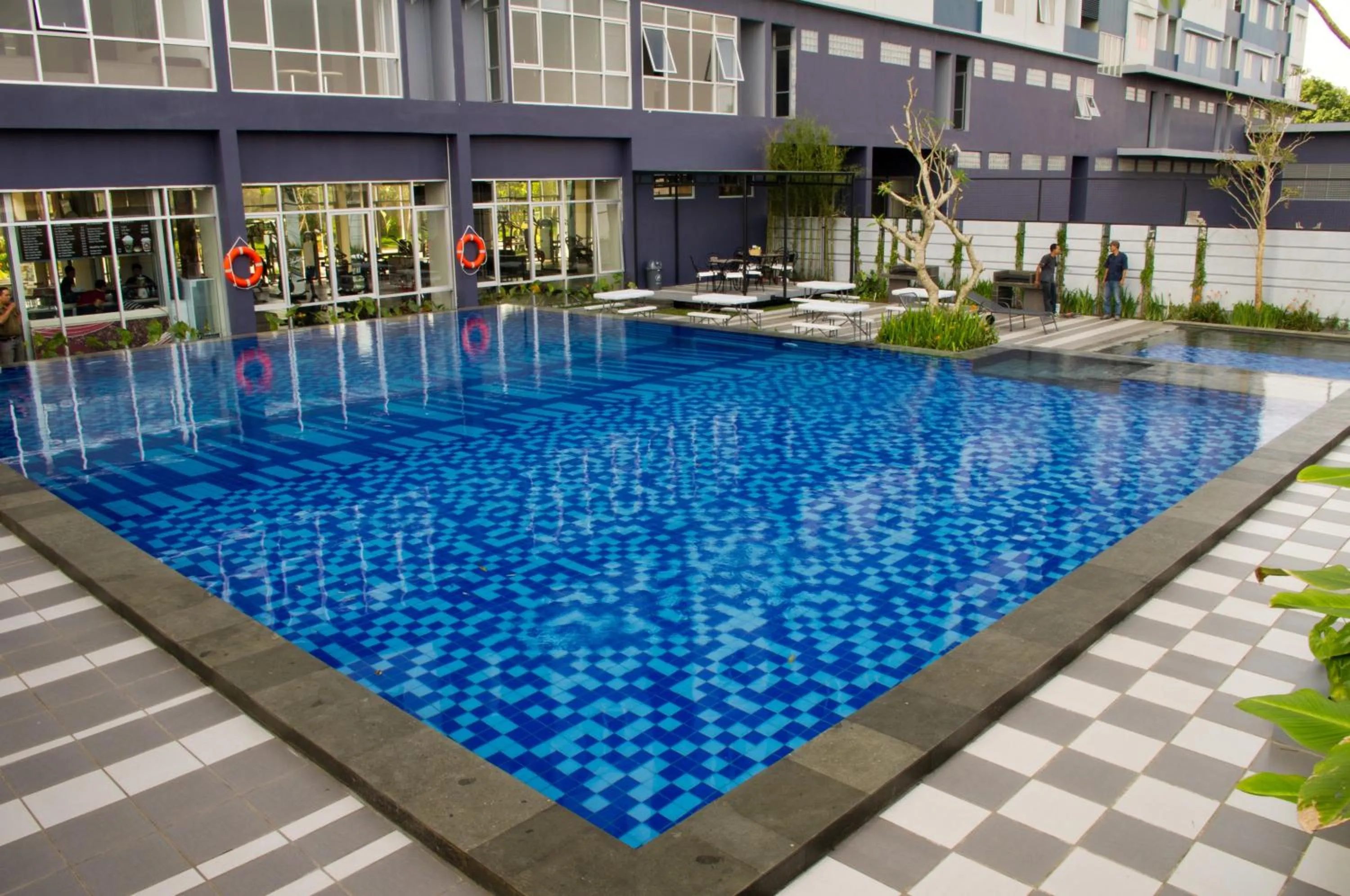 Swimming pool in Valore Hotel