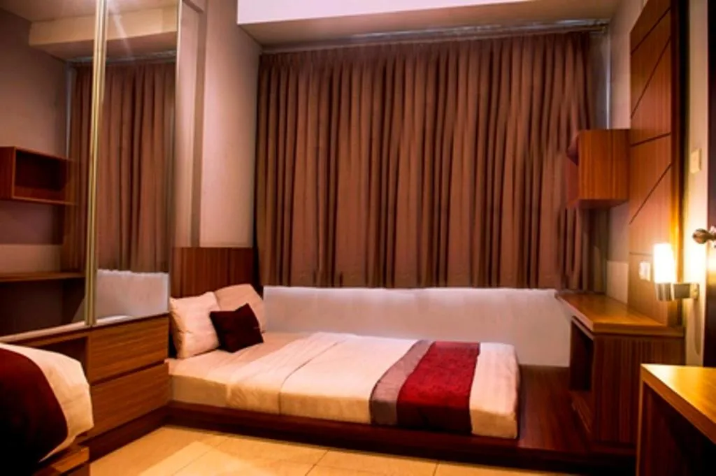 Bedroom, Bed in Valore Hotel