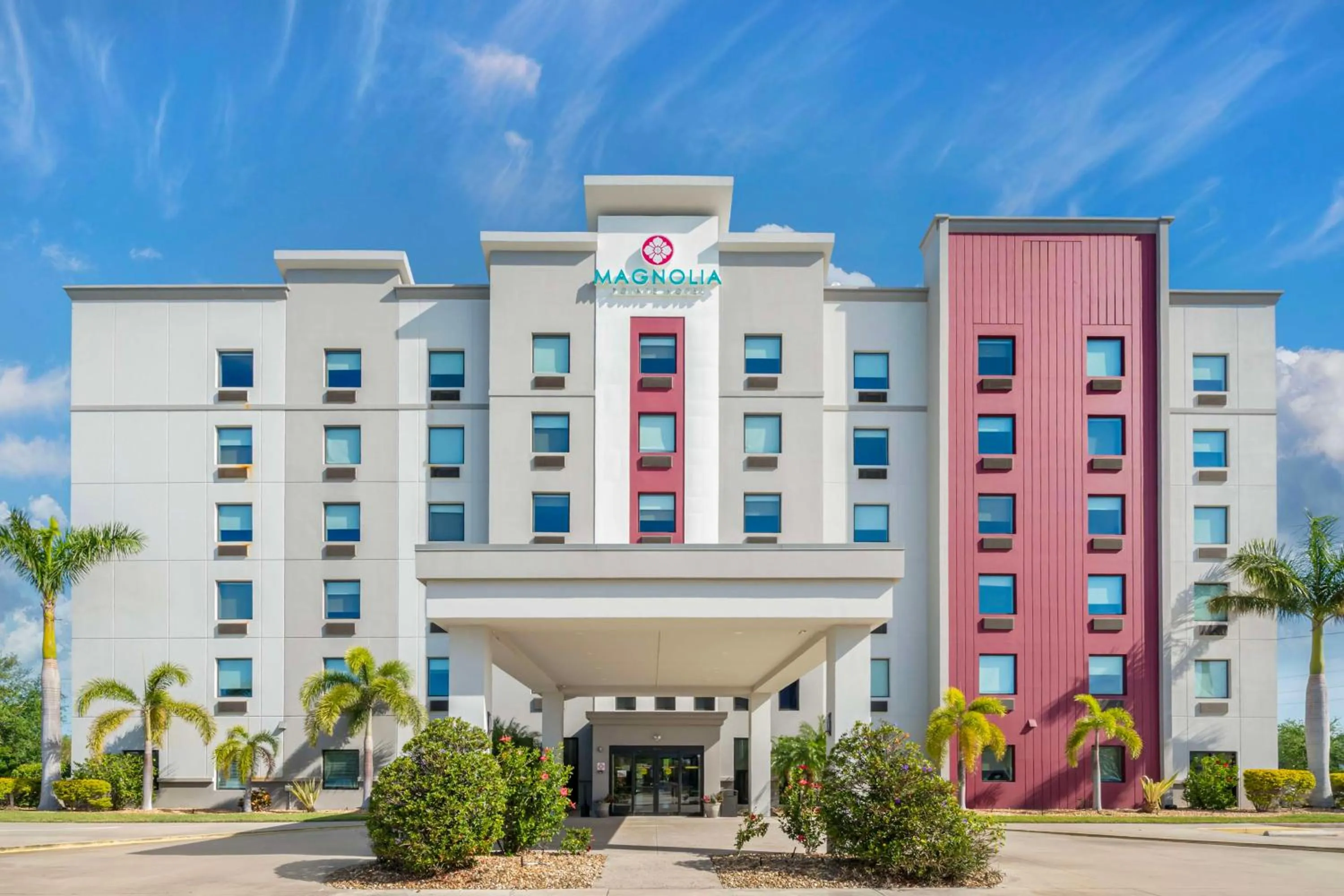 Property building in Magnolia Pointe; BW Signature Collection