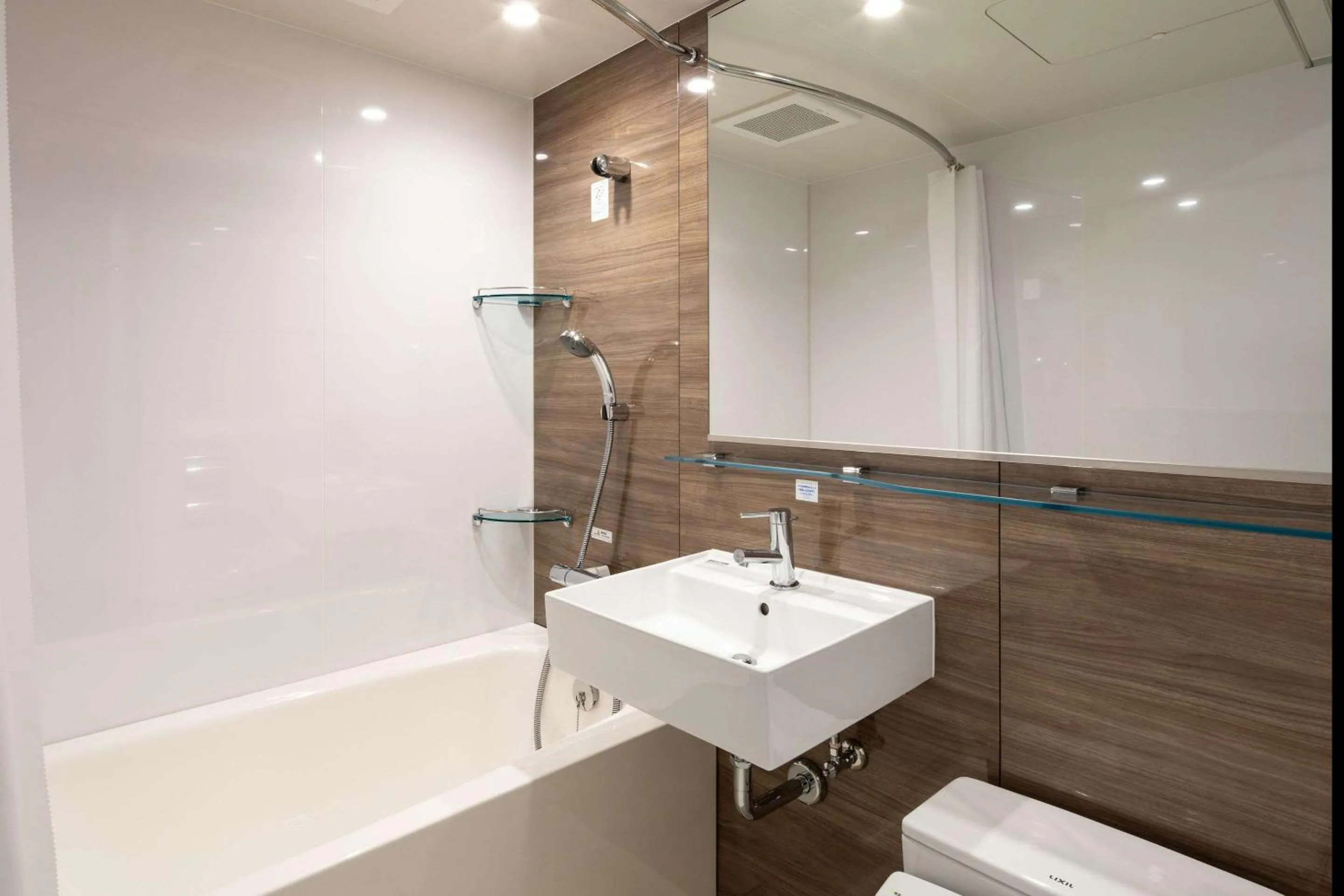 Bedroom in Comfort Hotel ERA Kobe Sannomiya