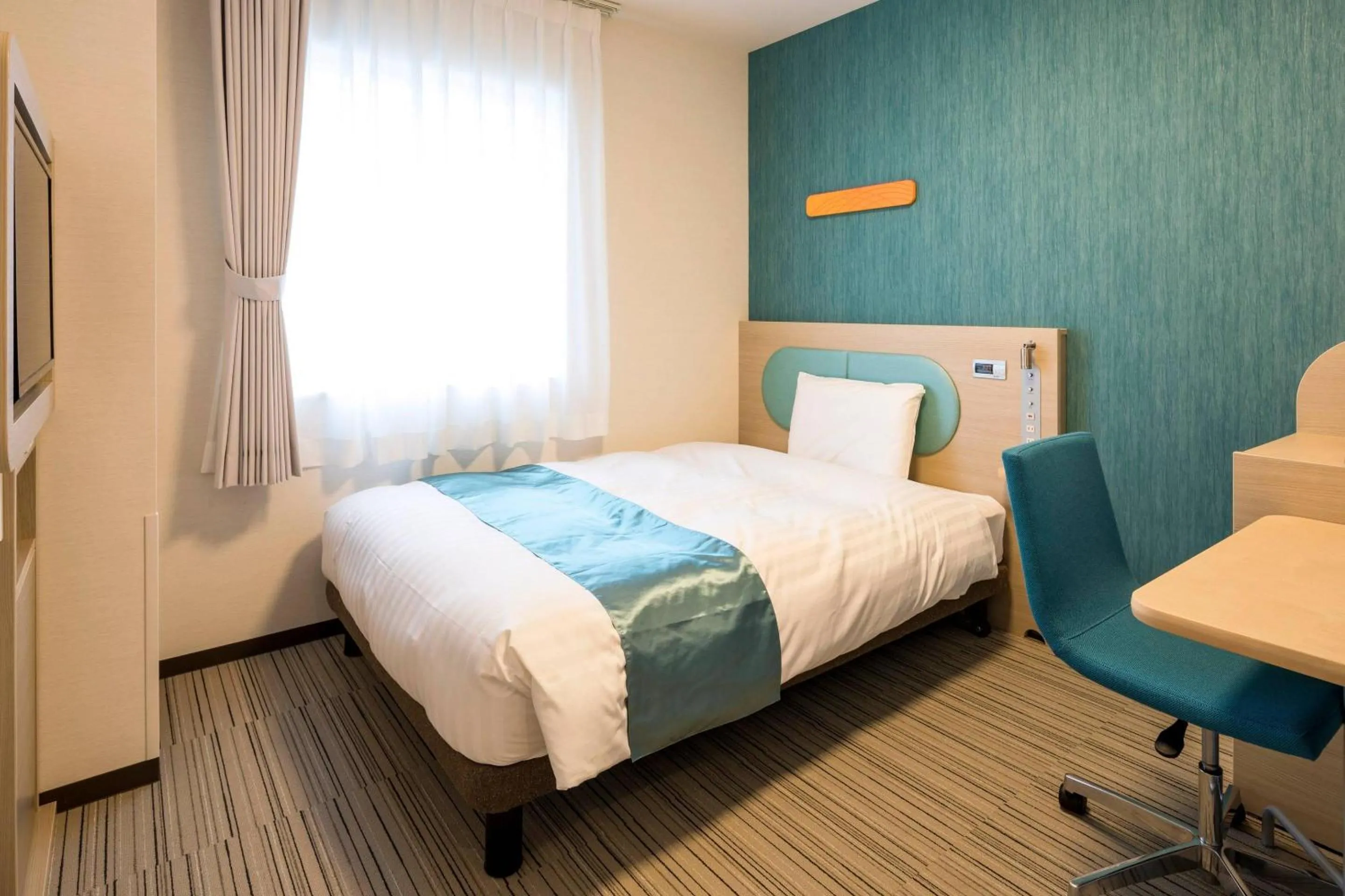 Bedroom, Bed in Comfort Hotel Miyazaki