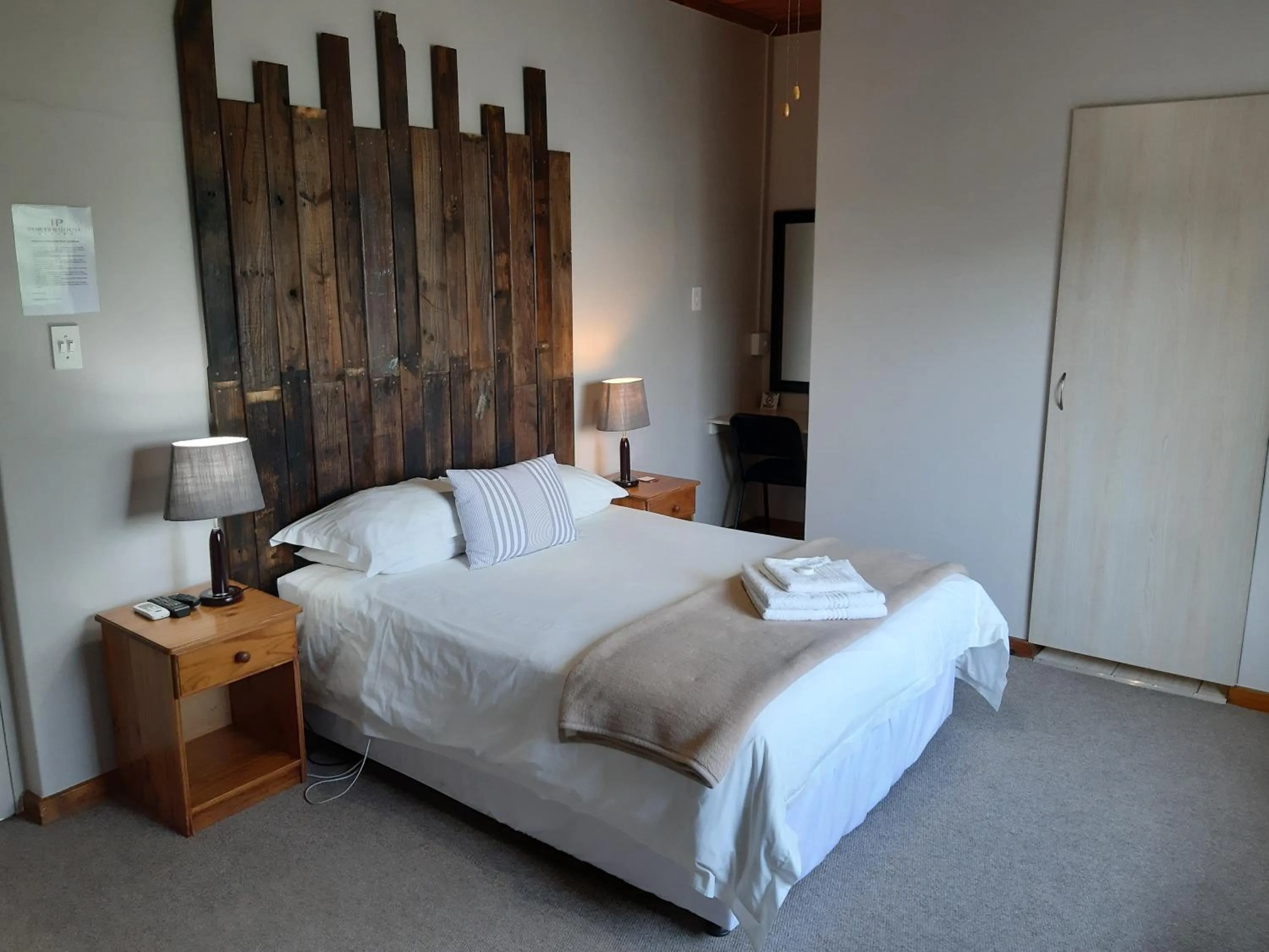 Bed in Porterhouse Eleven