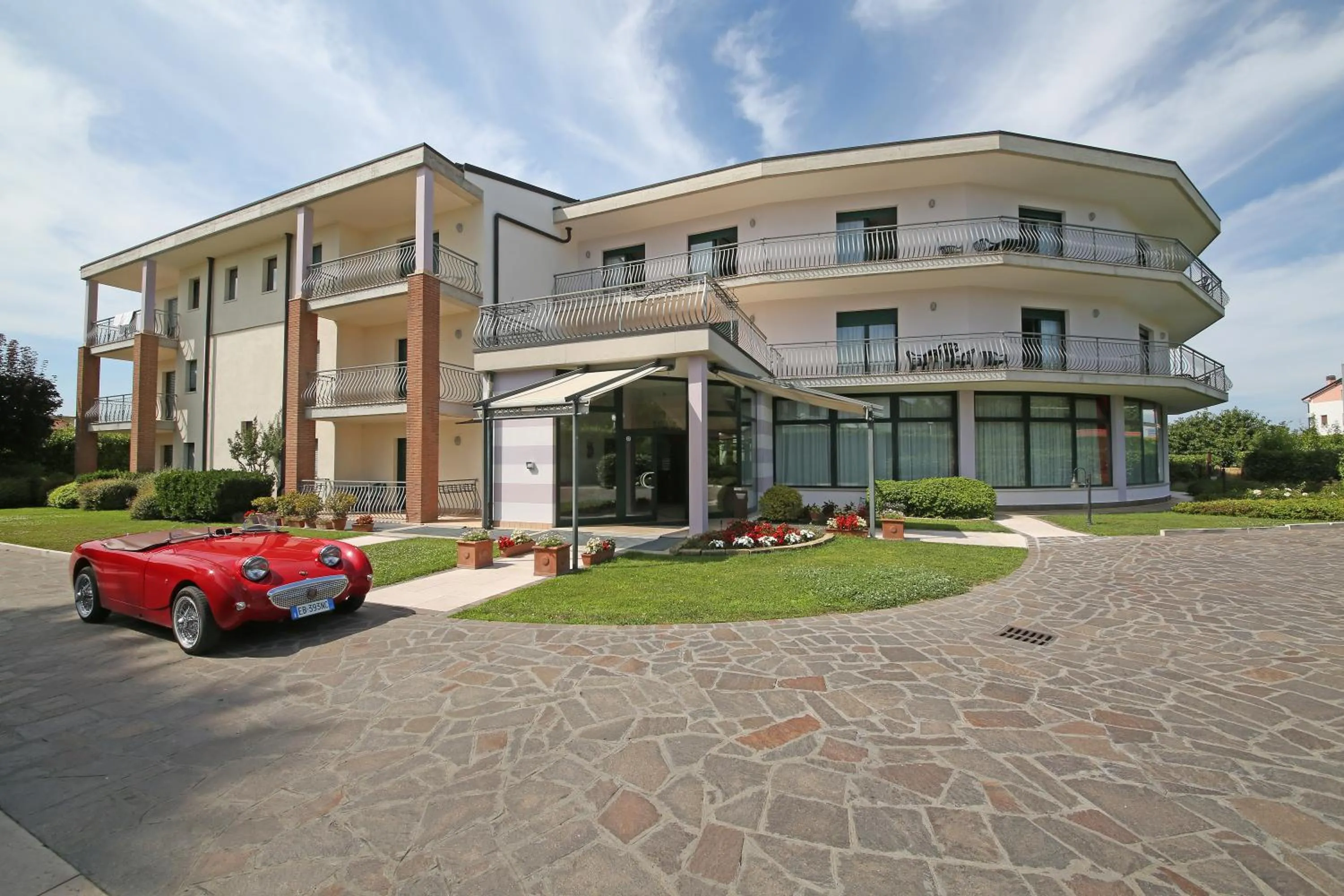 Nettuno Residence Hotel