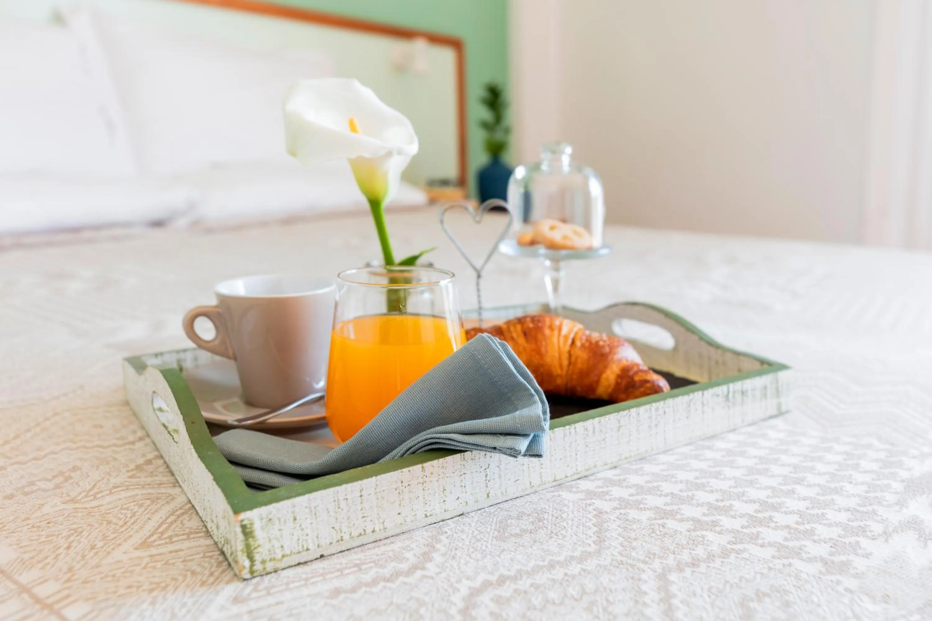 Bed in Nettuno Residence Hotel