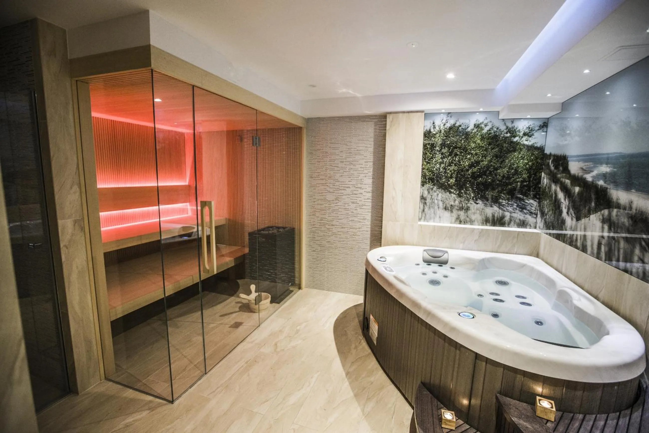 Sauna in The Sun by Lubicz