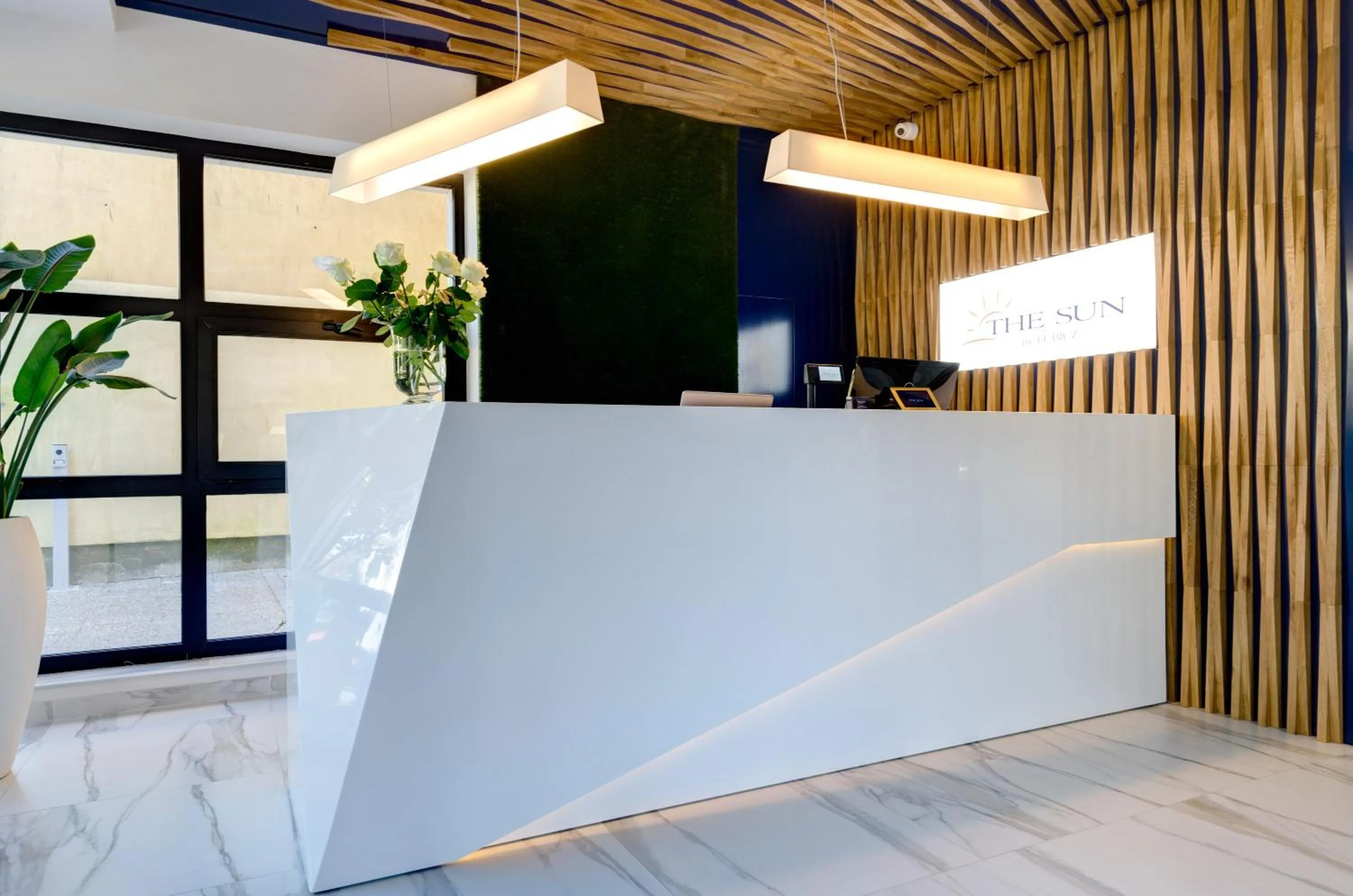 Lobby or reception in The Sun by Lubicz