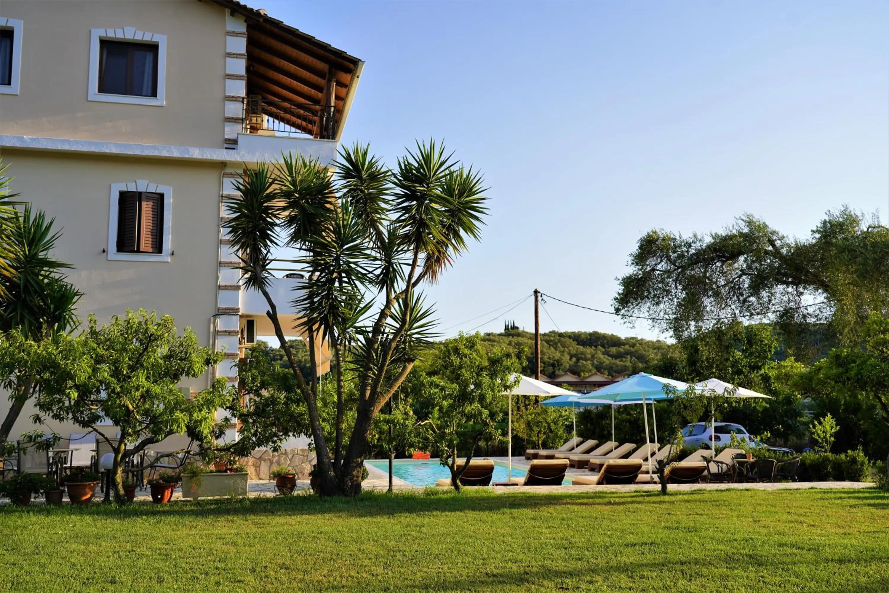 Pool view in Villa Apollo