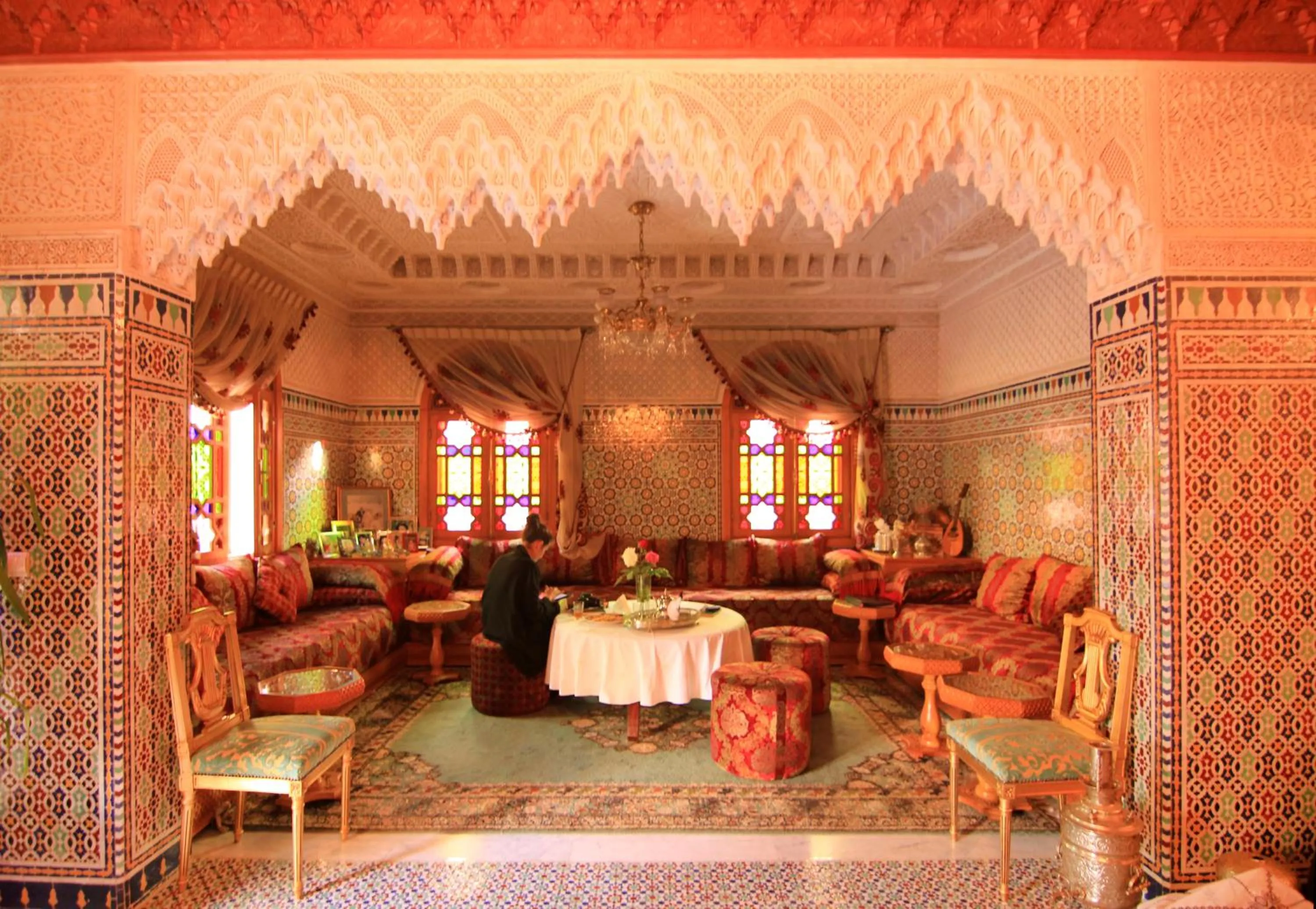 Restaurant/places to eat in Riad Raouia HAMMAM & SPA
