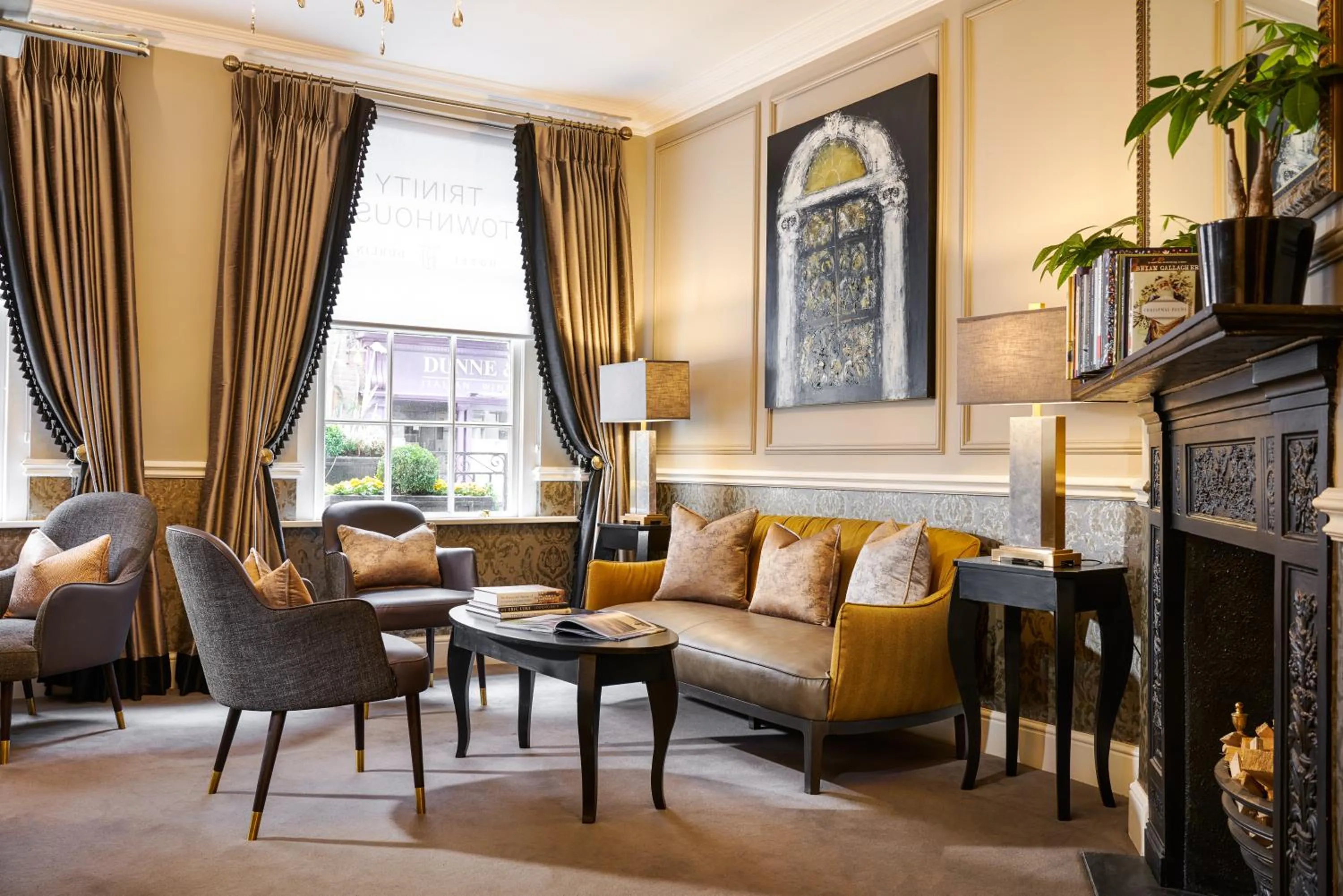 Lobby or reception in Trinity Townhouse Hotel