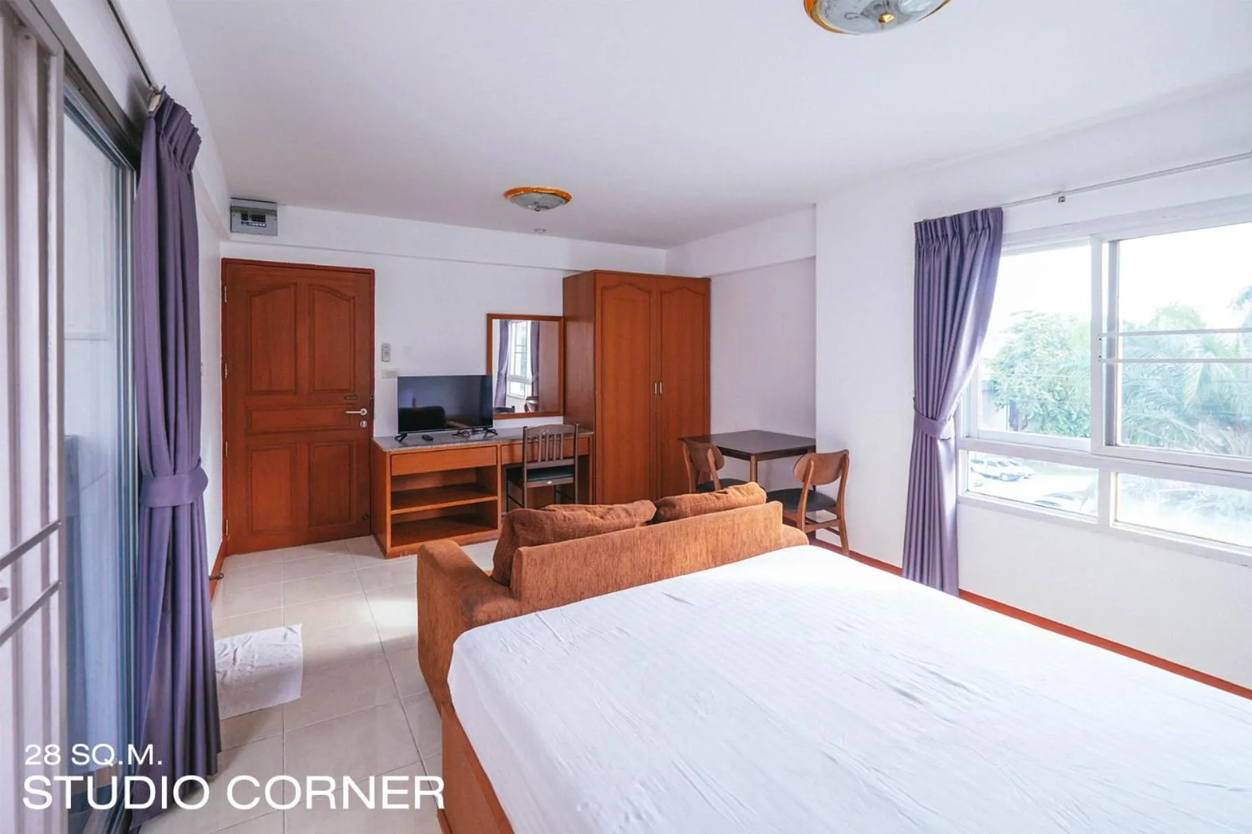 Golden House @ On-nut Station