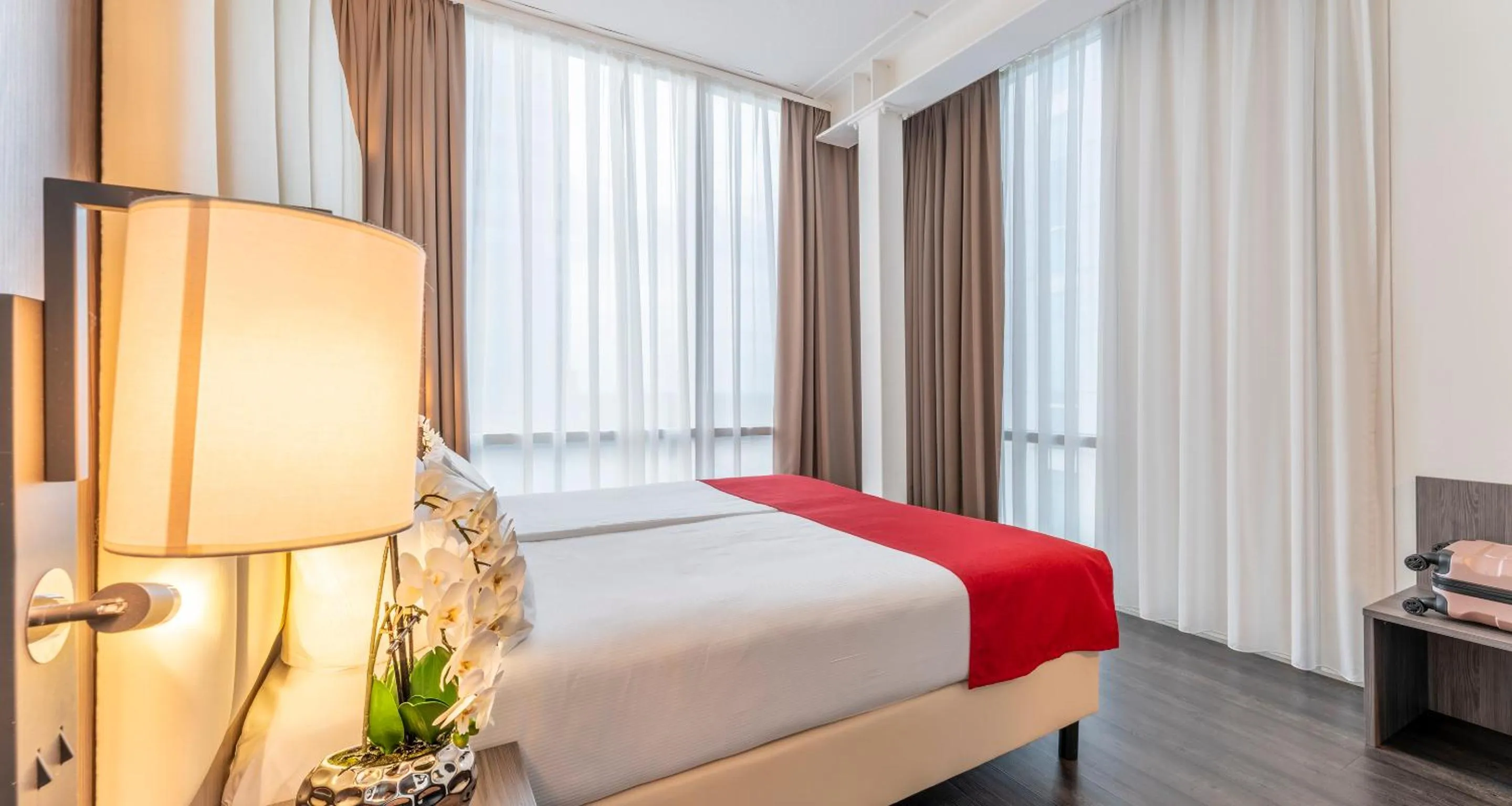 Bed in PLAZA Premium Almere