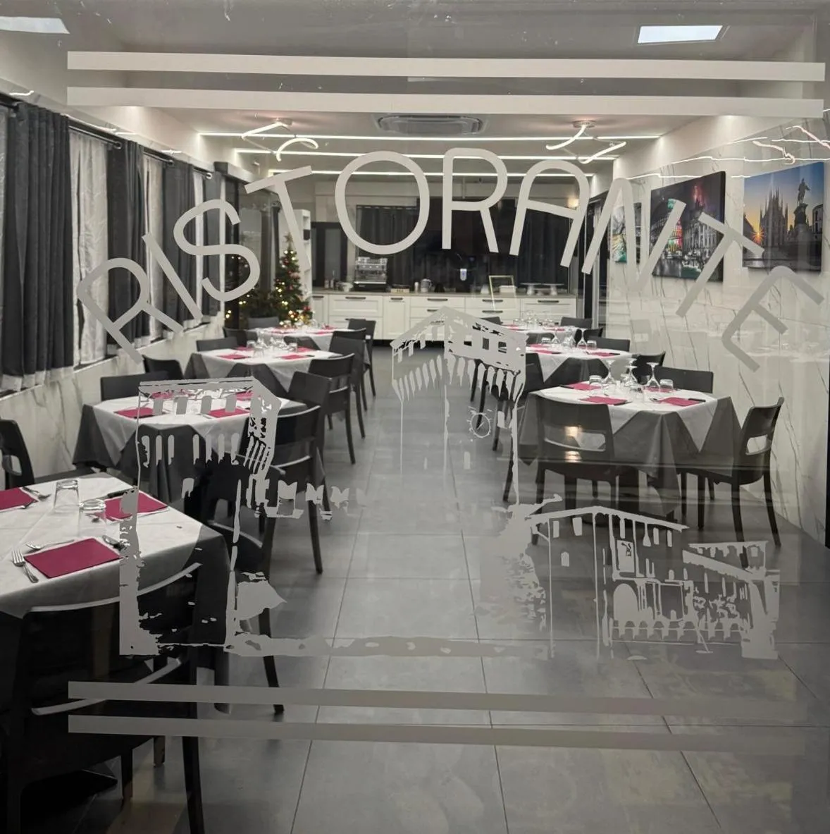 Restaurant/places to eat in Hotel La Torre