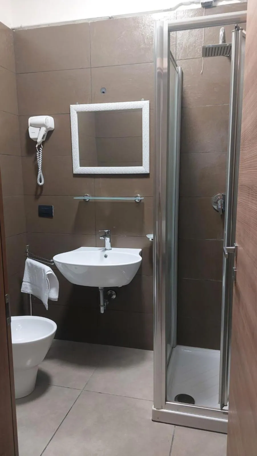 Bathroom in Hotel La Torre