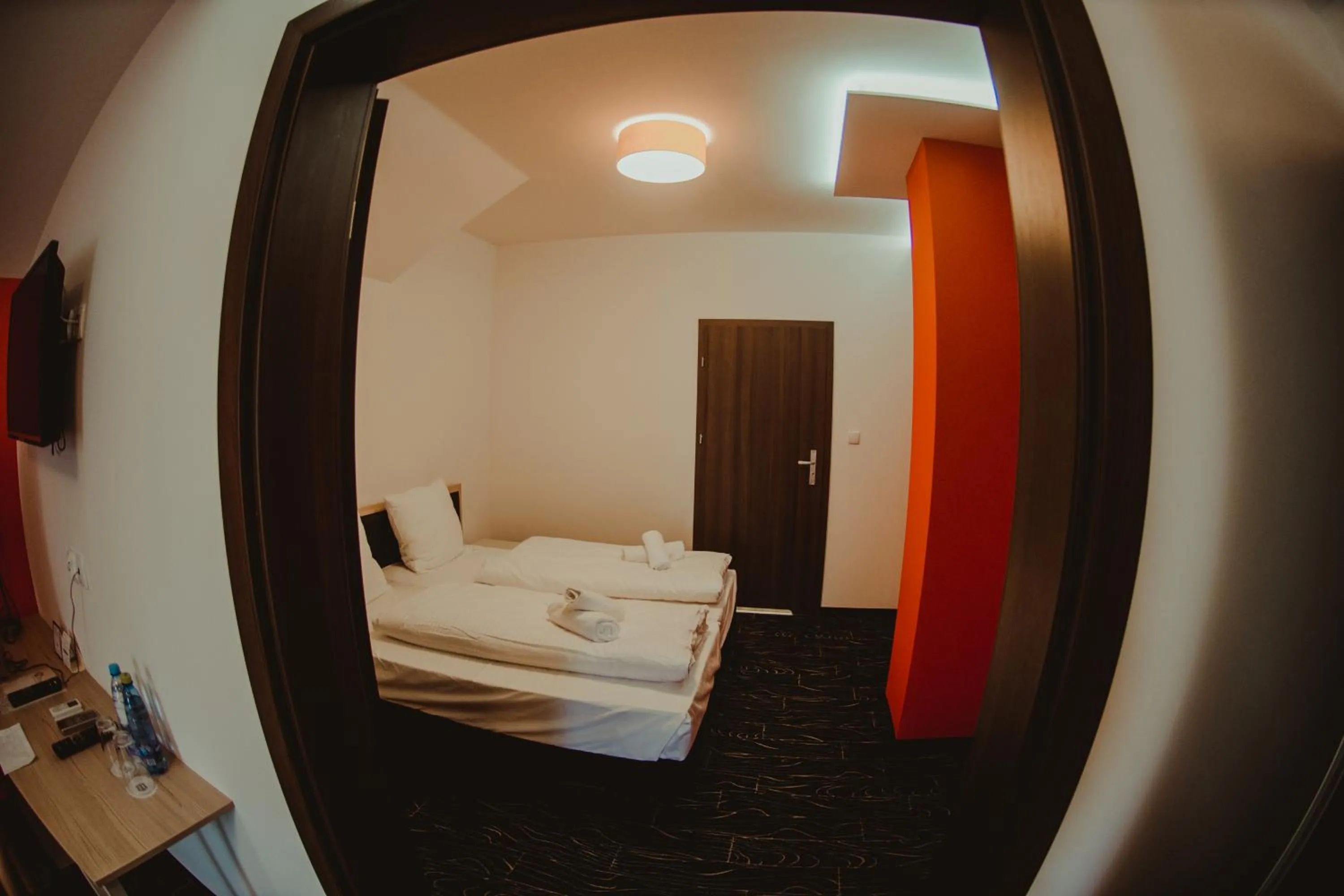 Bed in Centrum Bankietowo - Hotelowe "Perła"