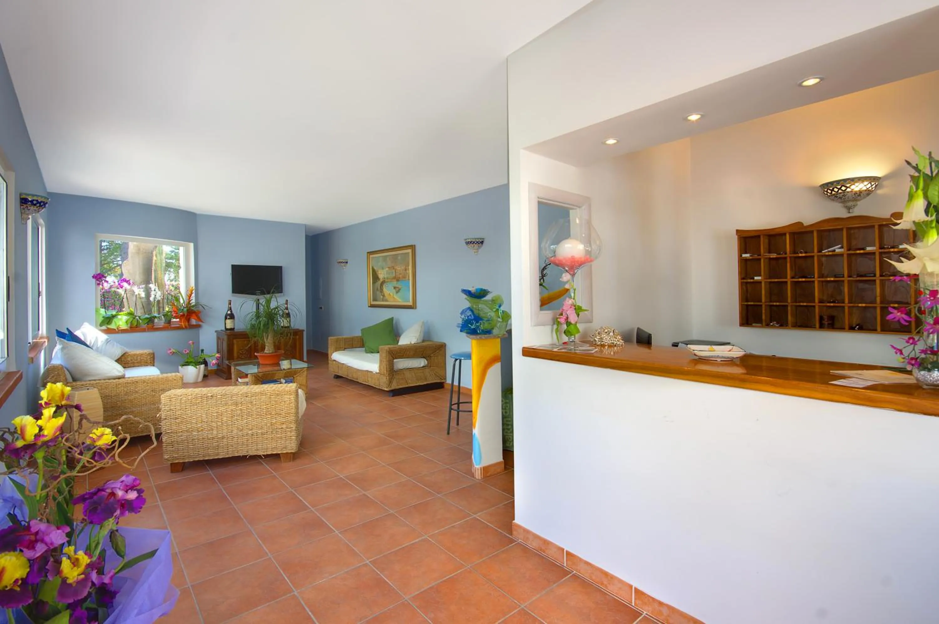 Lobby or reception in Iris Hotel