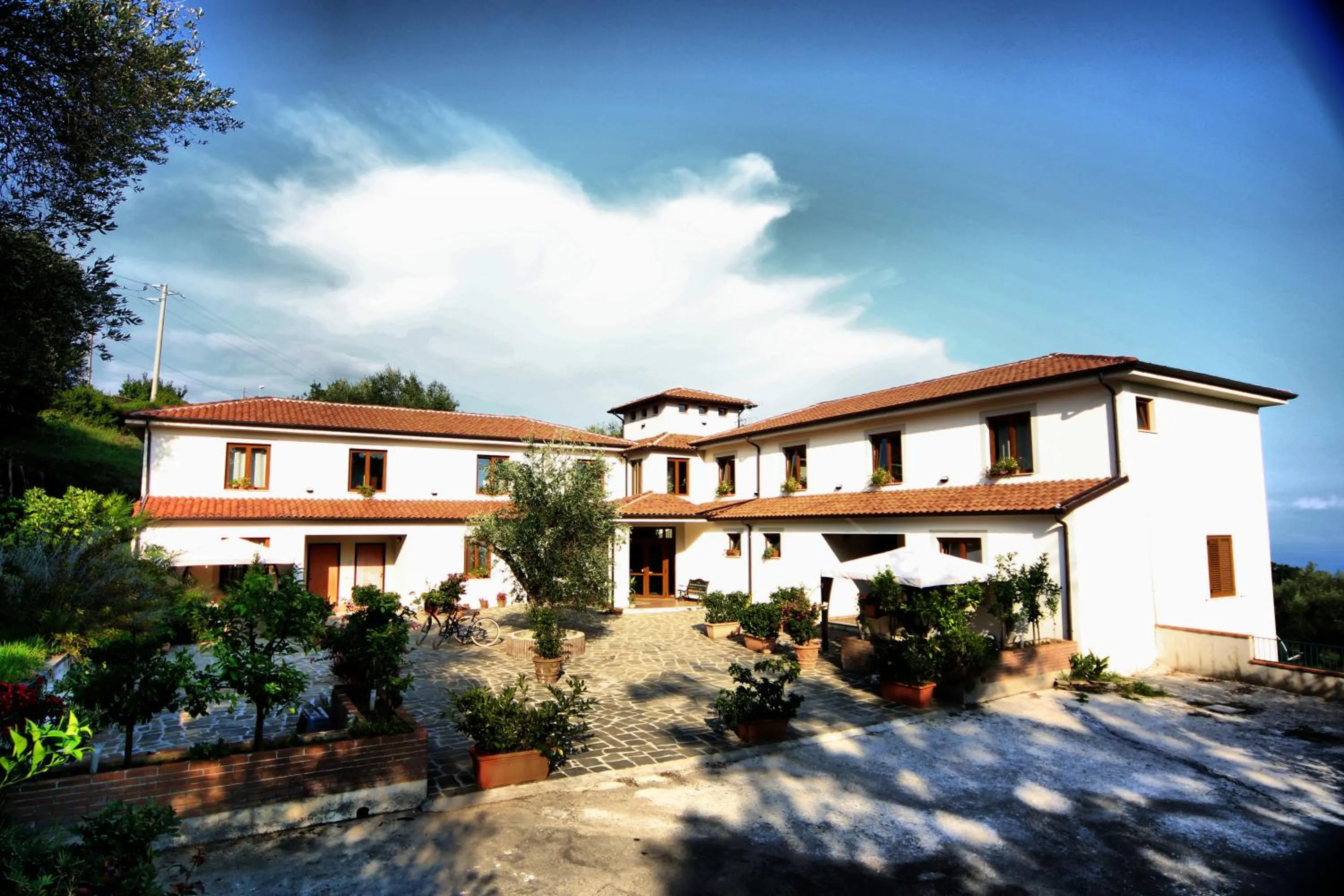 Facade/entrance in Tenuta Terre di Bosco Oasi di Relax nel Cilento