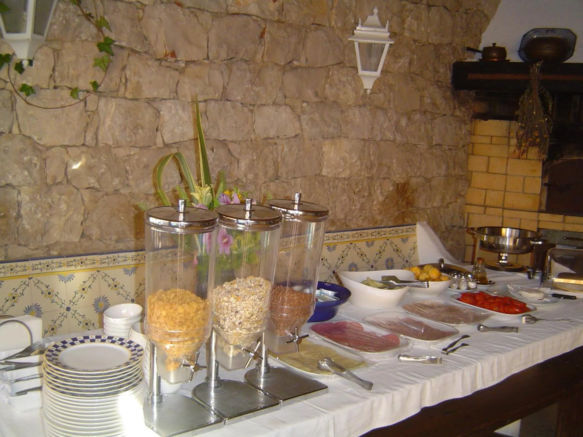 Buffet breakfast in Quinta dos Oliveiras