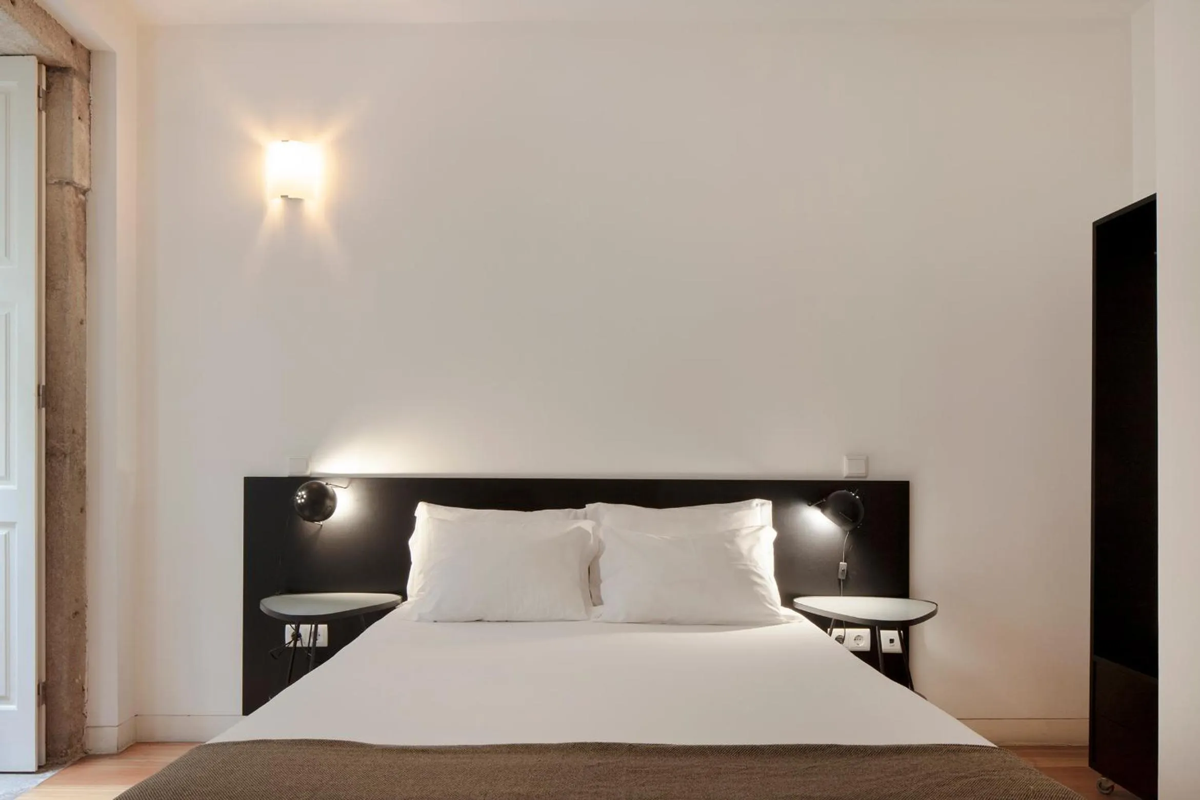 Bed in Cale Guest House