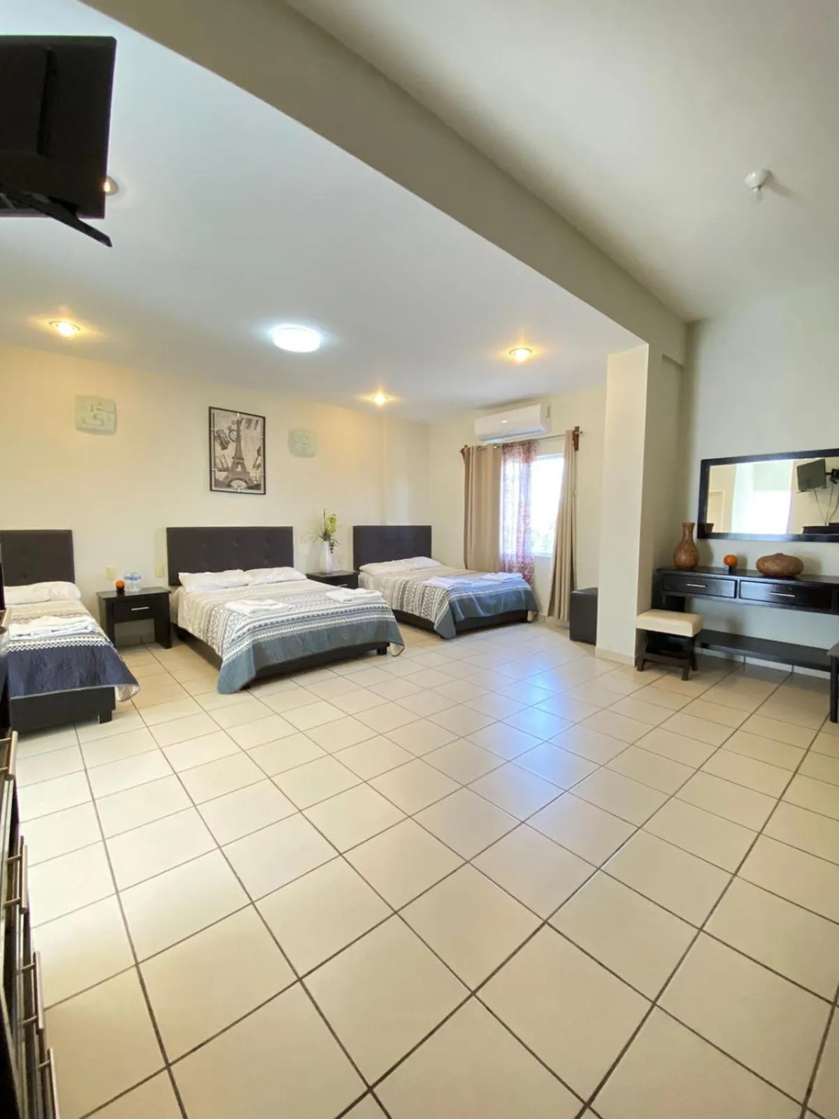 Area and facilities, Bed in Hotel La Estancia