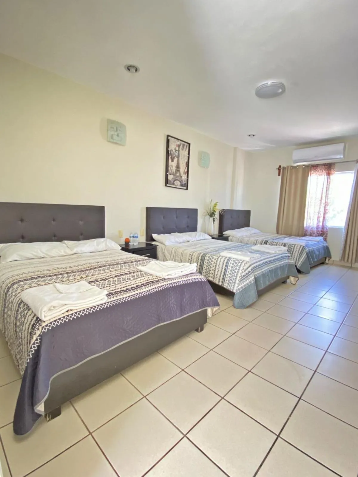 Area and facilities, Bed in Hotel La Estancia