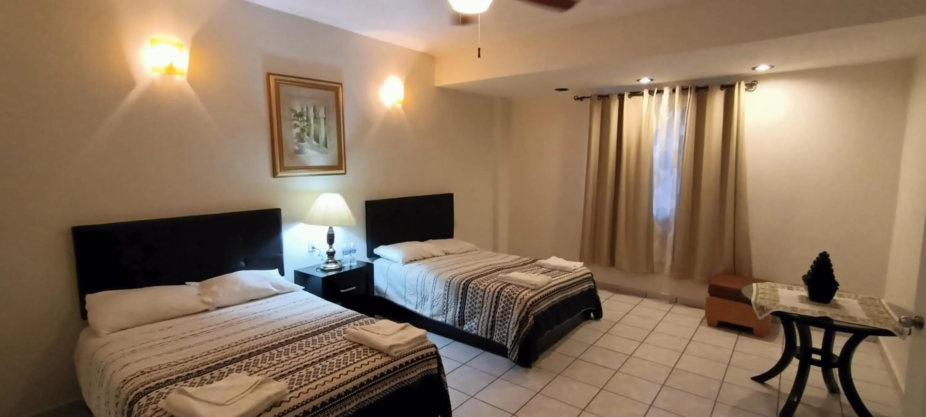 Bed in Hotel La Estancia