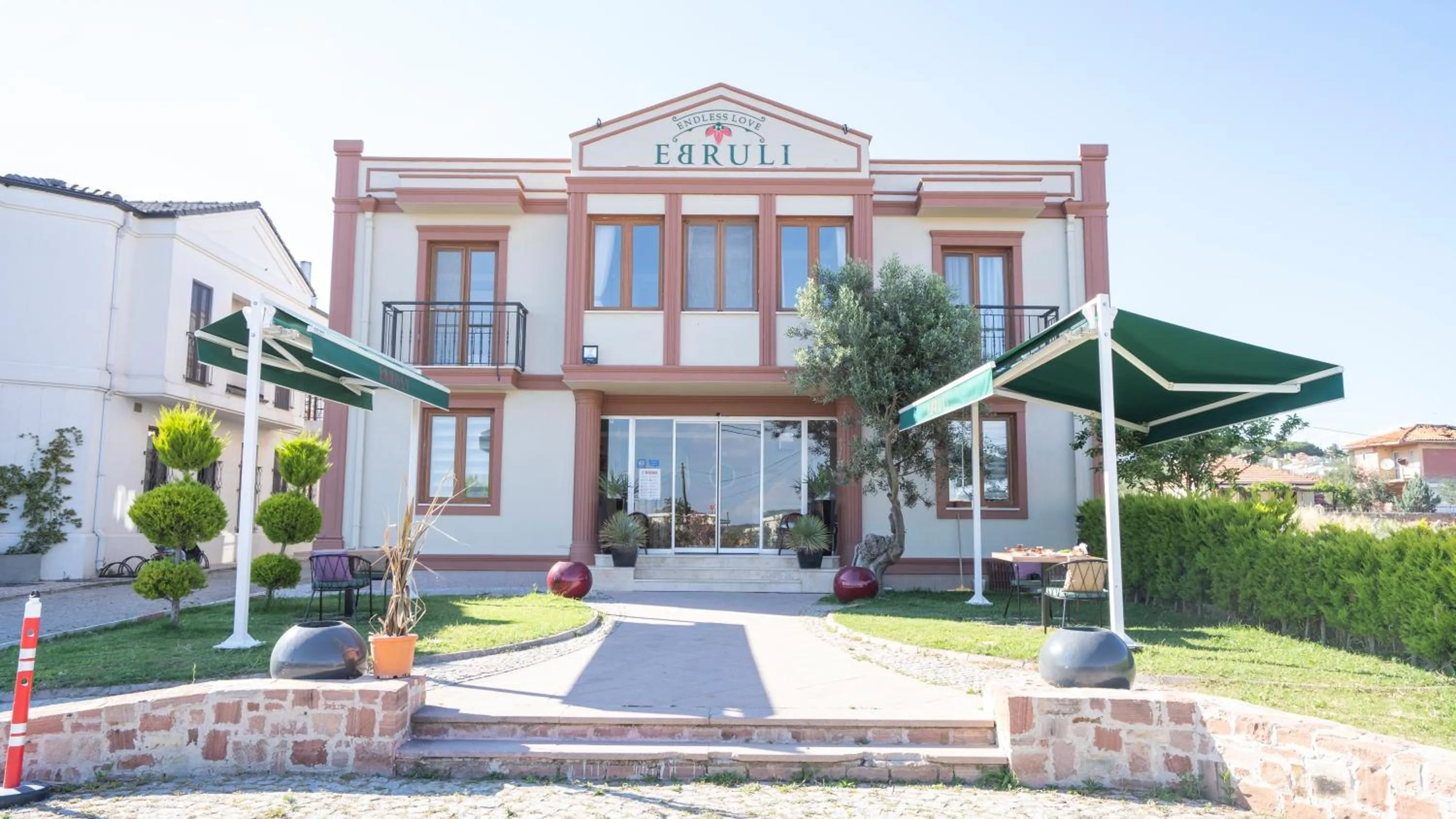 Property building in Ebruli Hotel Cunda