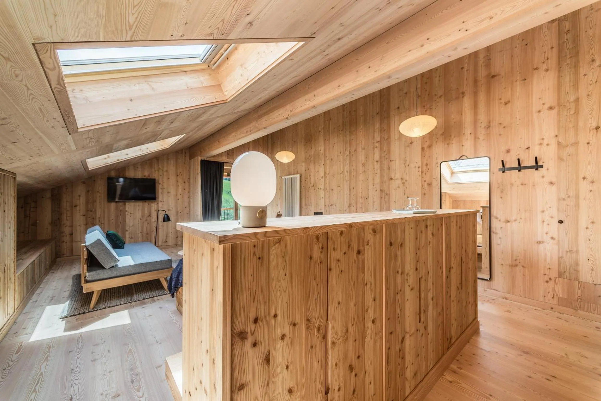 TV and multimedia in Hotel Tyrol