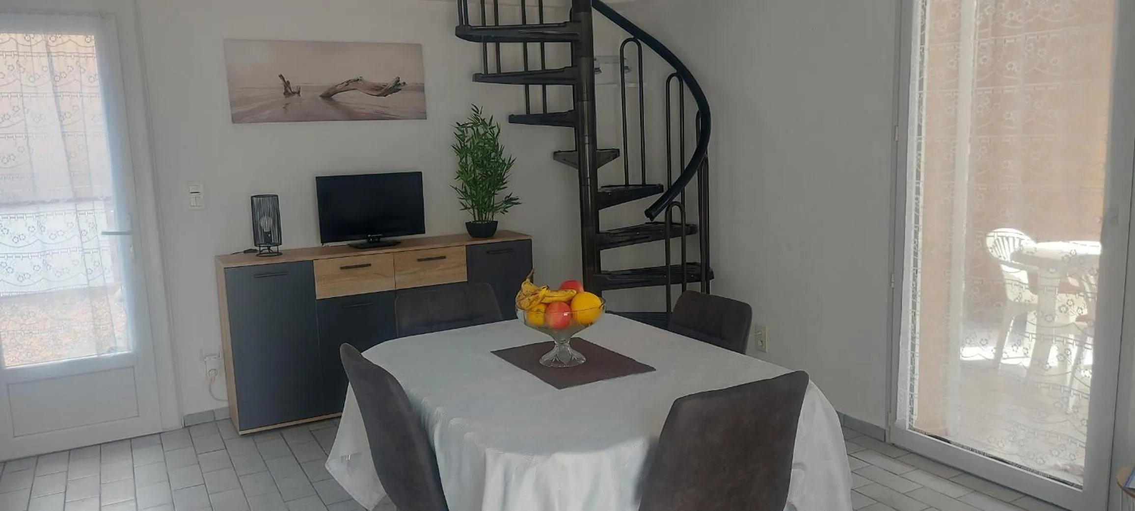 TV and multimedia in Residence Riviera