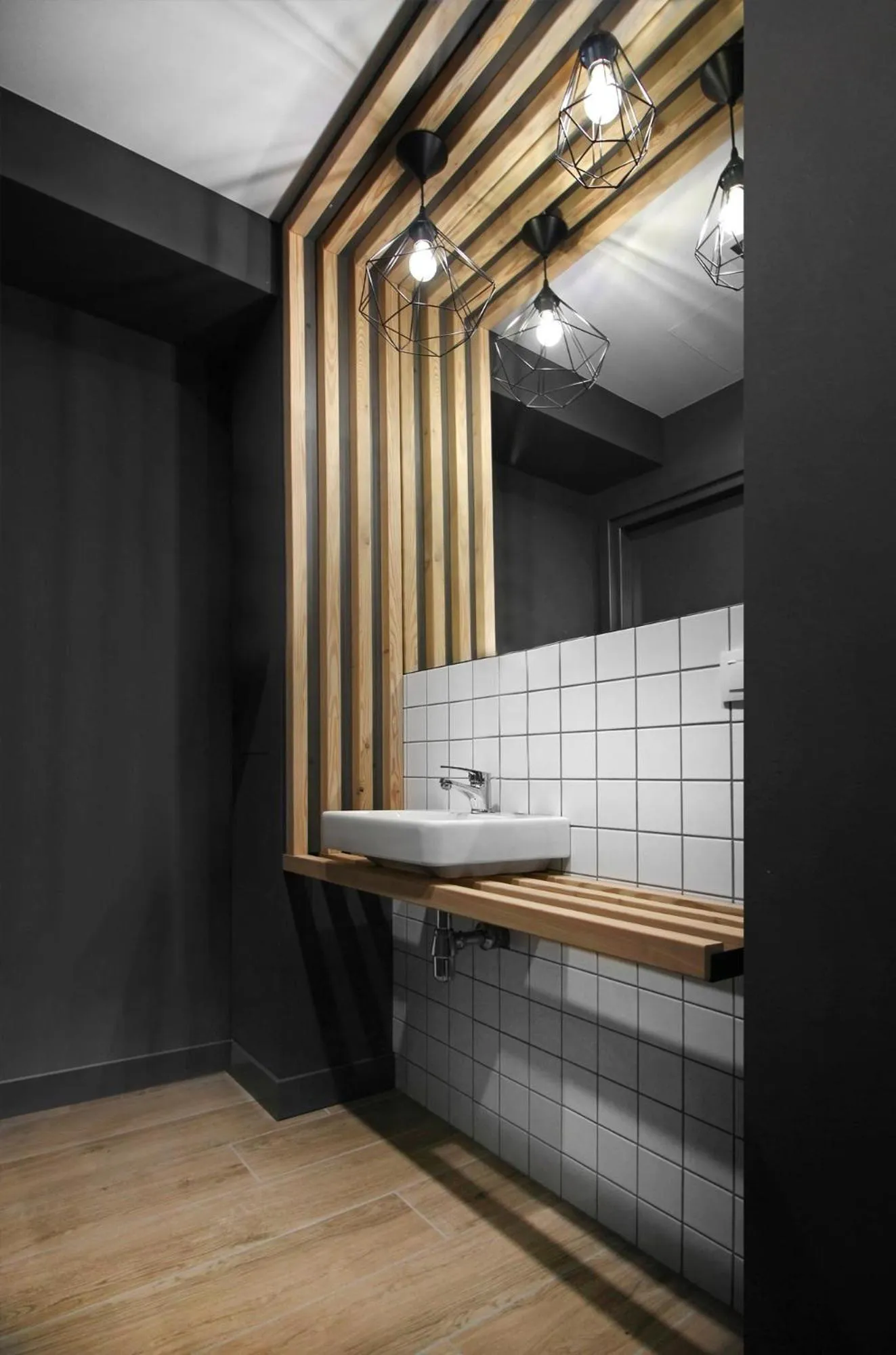 Toilet in Lemon Plaza Hotel