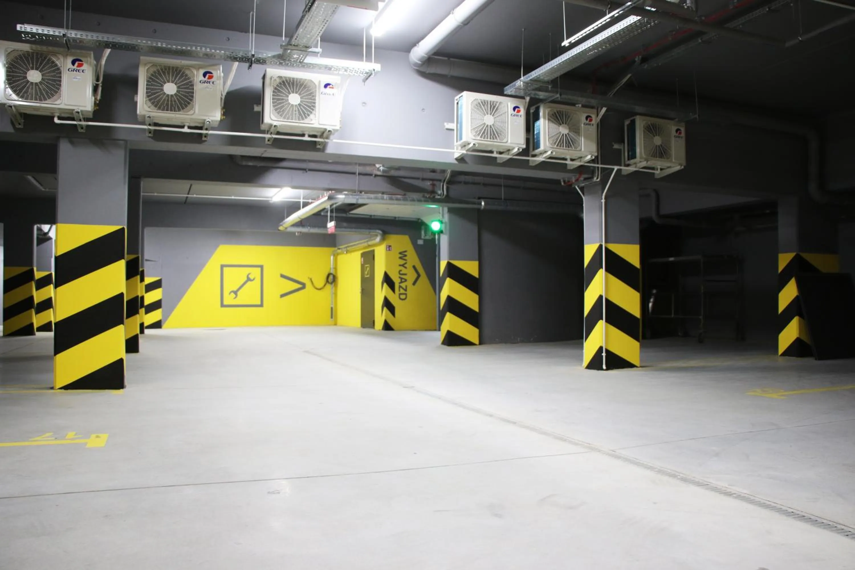 Business facilities in Lemon Plaza Hotel