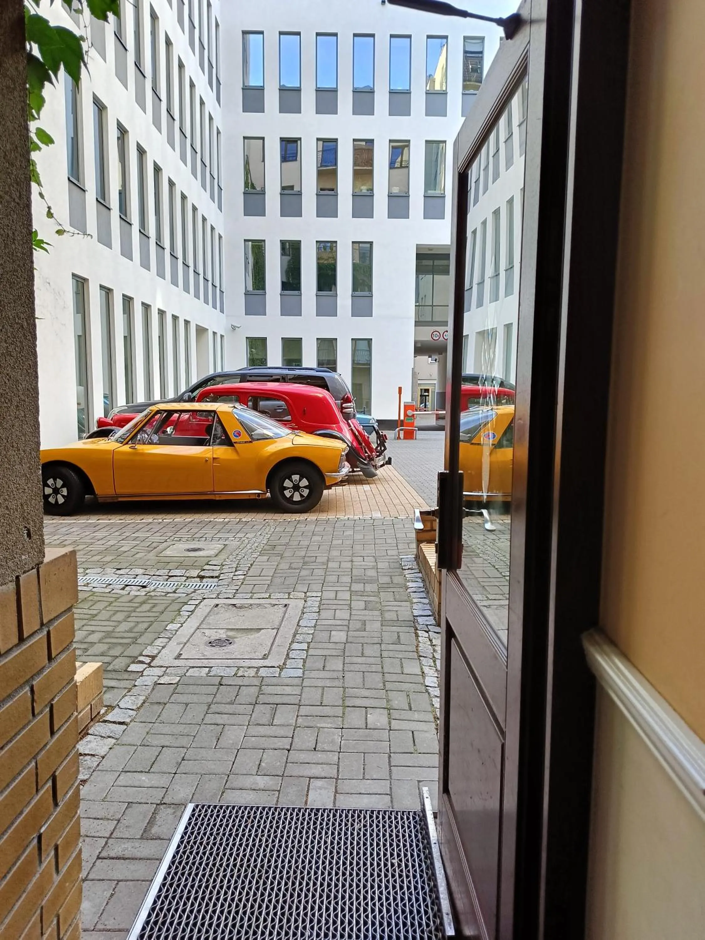 Neighbourhood in SleepWalker Boutique Suites