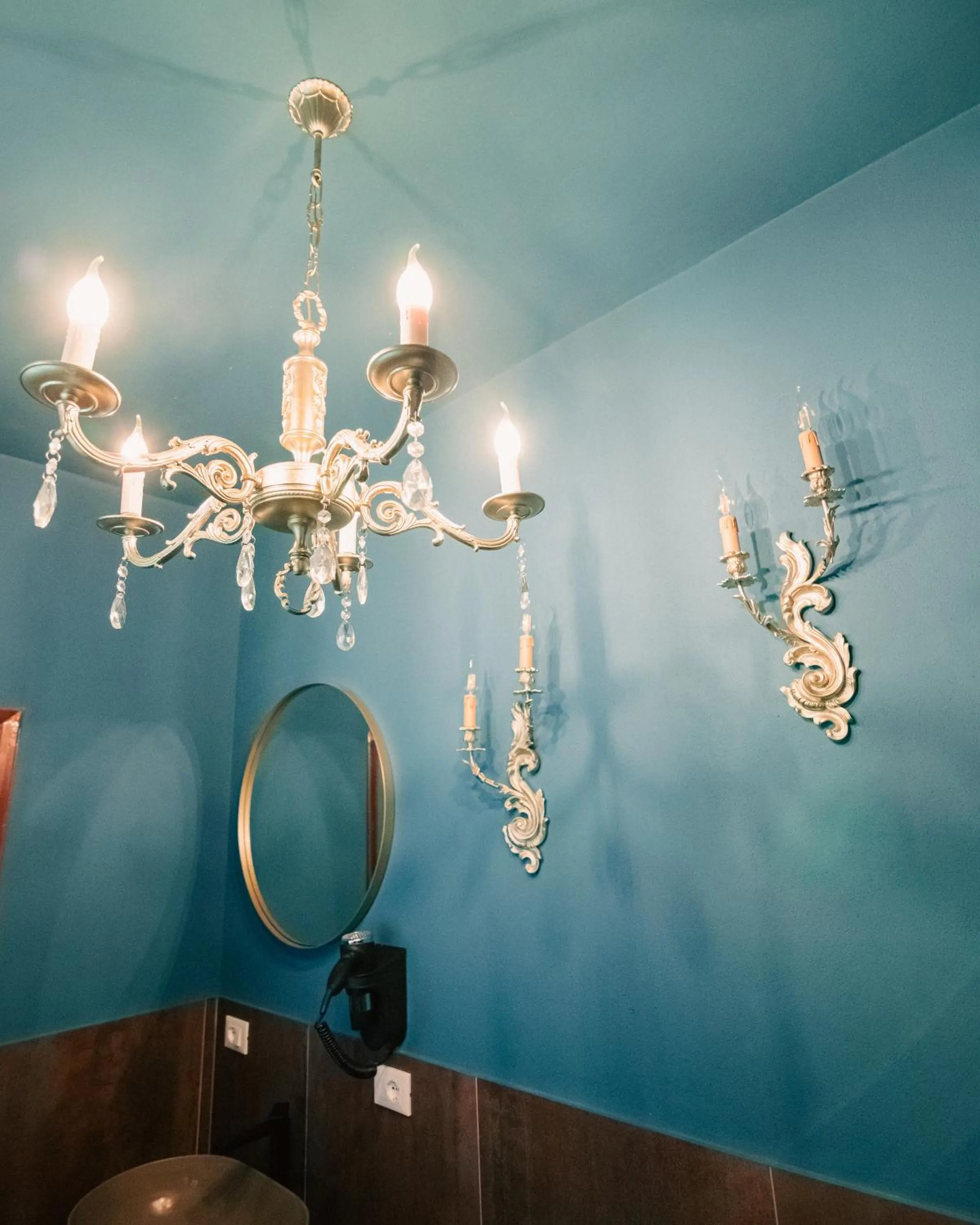 Bathroom in LA ROSA DEL RABBI Room&Breakfast